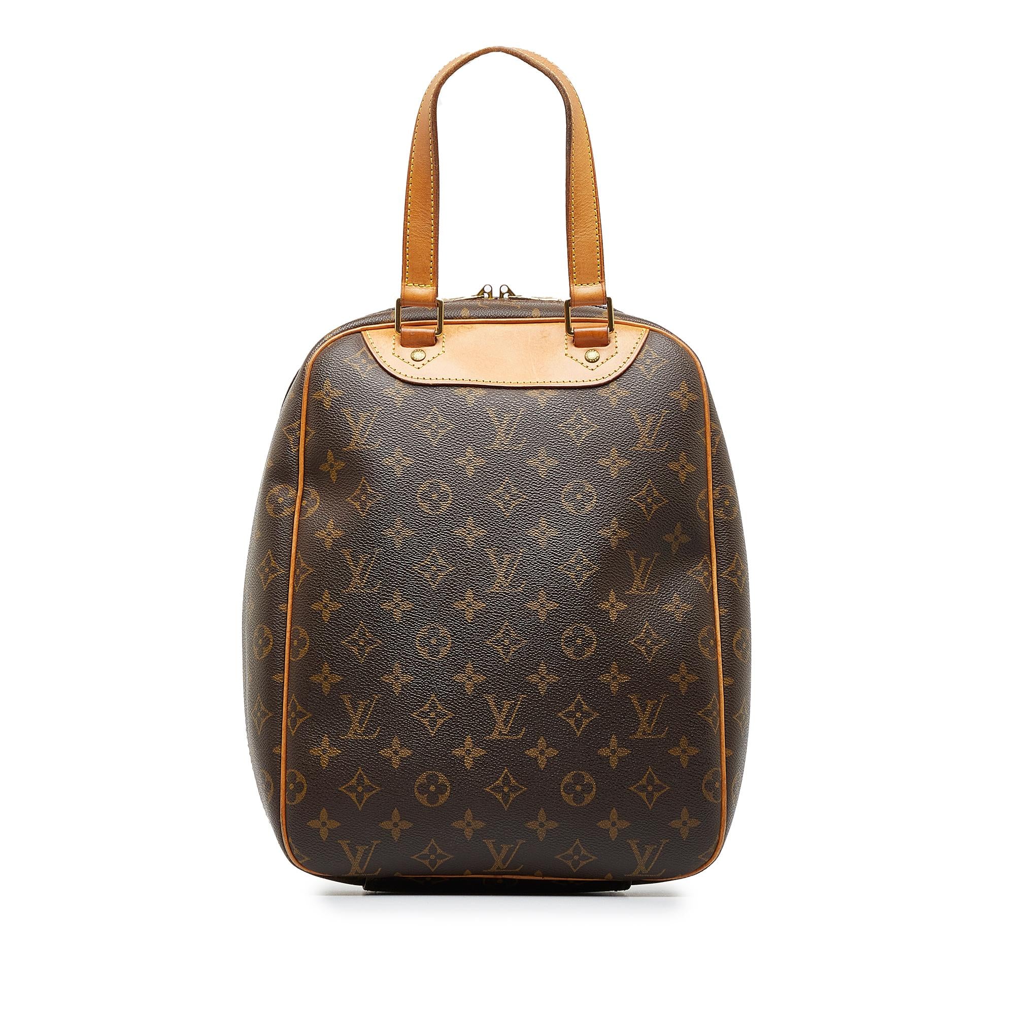 Louis Vuitton Monogram Excursion (SHG-FtJYWA)