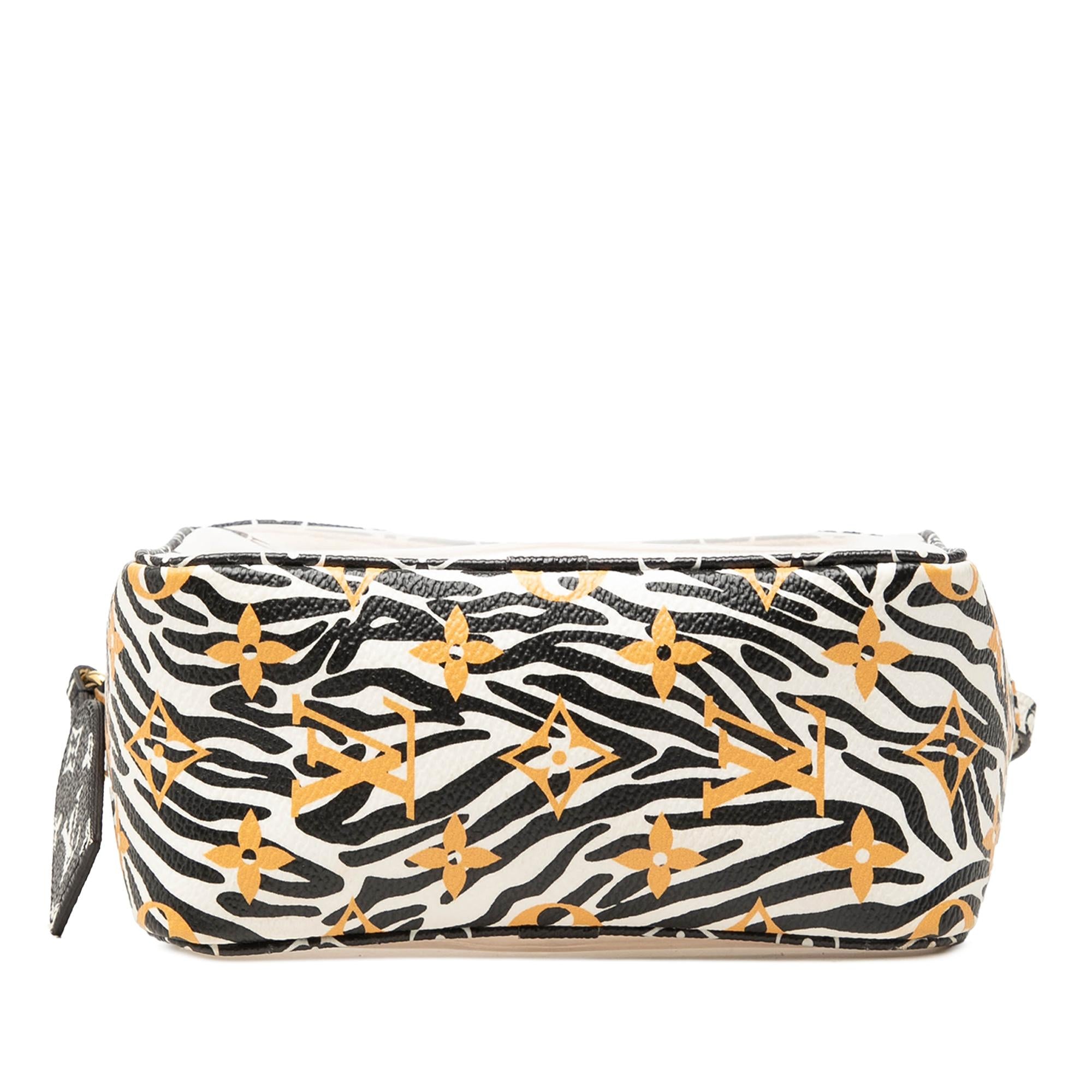 Louis Vuitton Monogram Giant Jungle Beach Pouch
