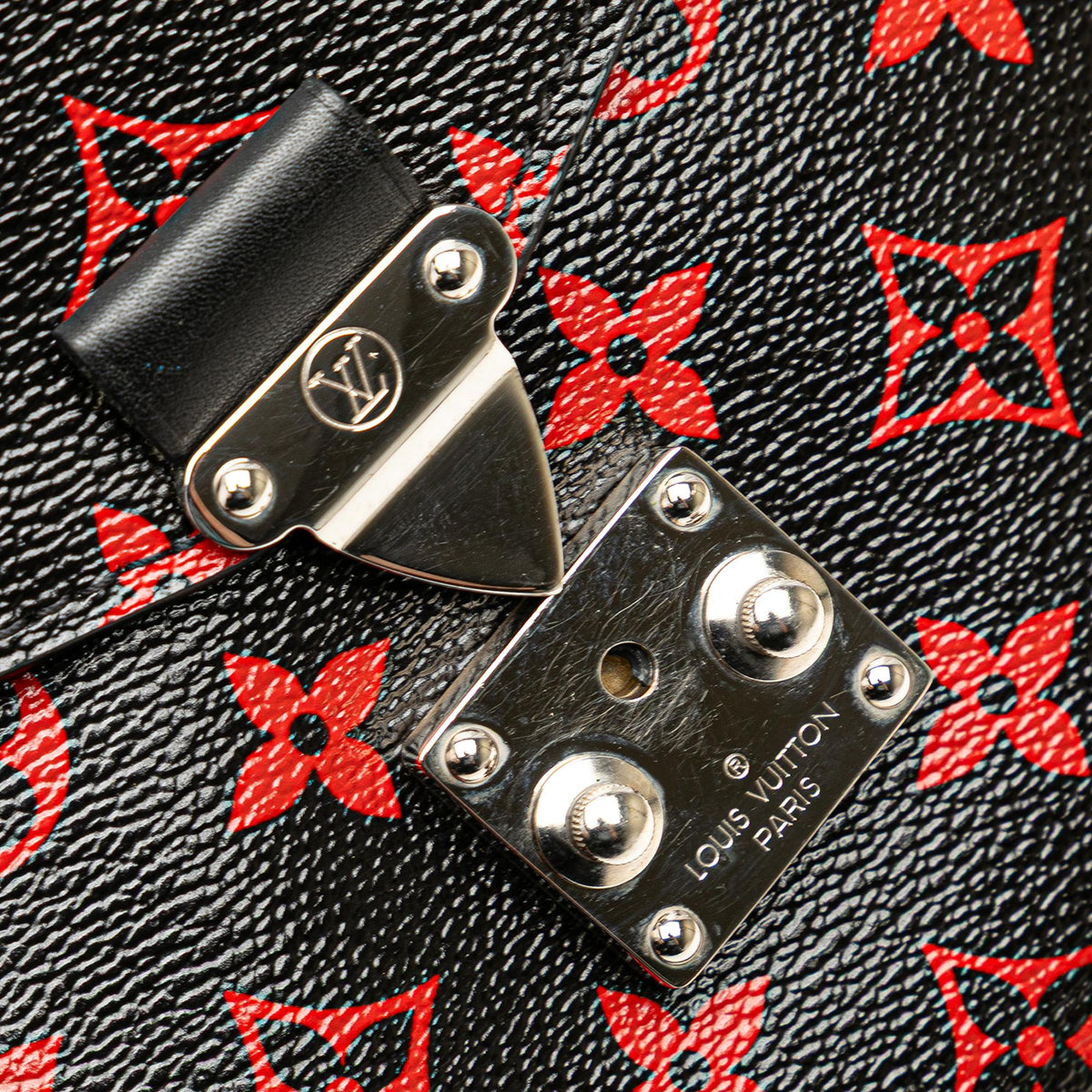 Louis Vuitton Monogram Infrarouge Pochette Metis