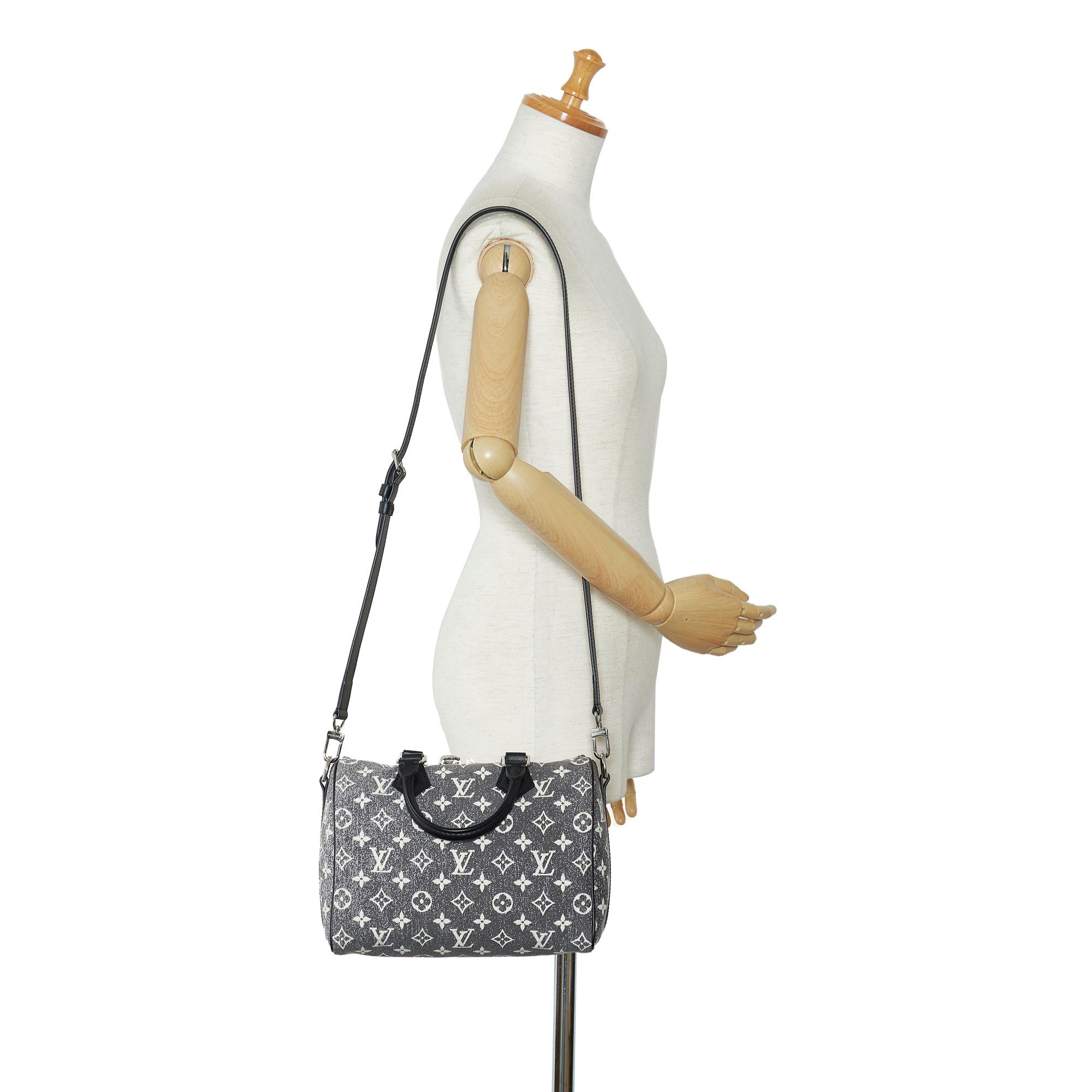 Louis Vuitton Monogram Jacquard Denim Speedy Bandouliere 25 (SHG-F17z6J)