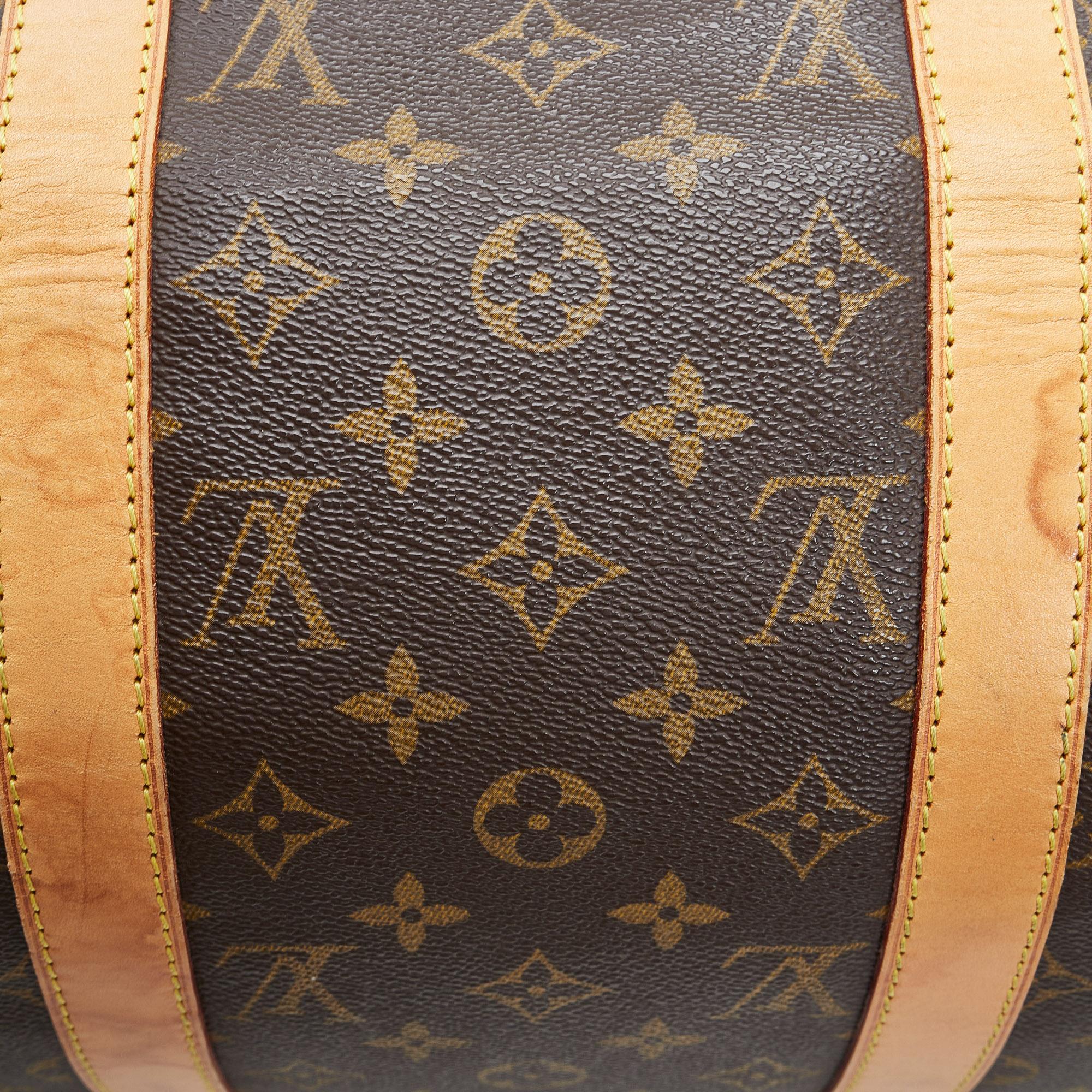 Louis Vuitton Monogram Keepall 50 (SHG-37vfEj)