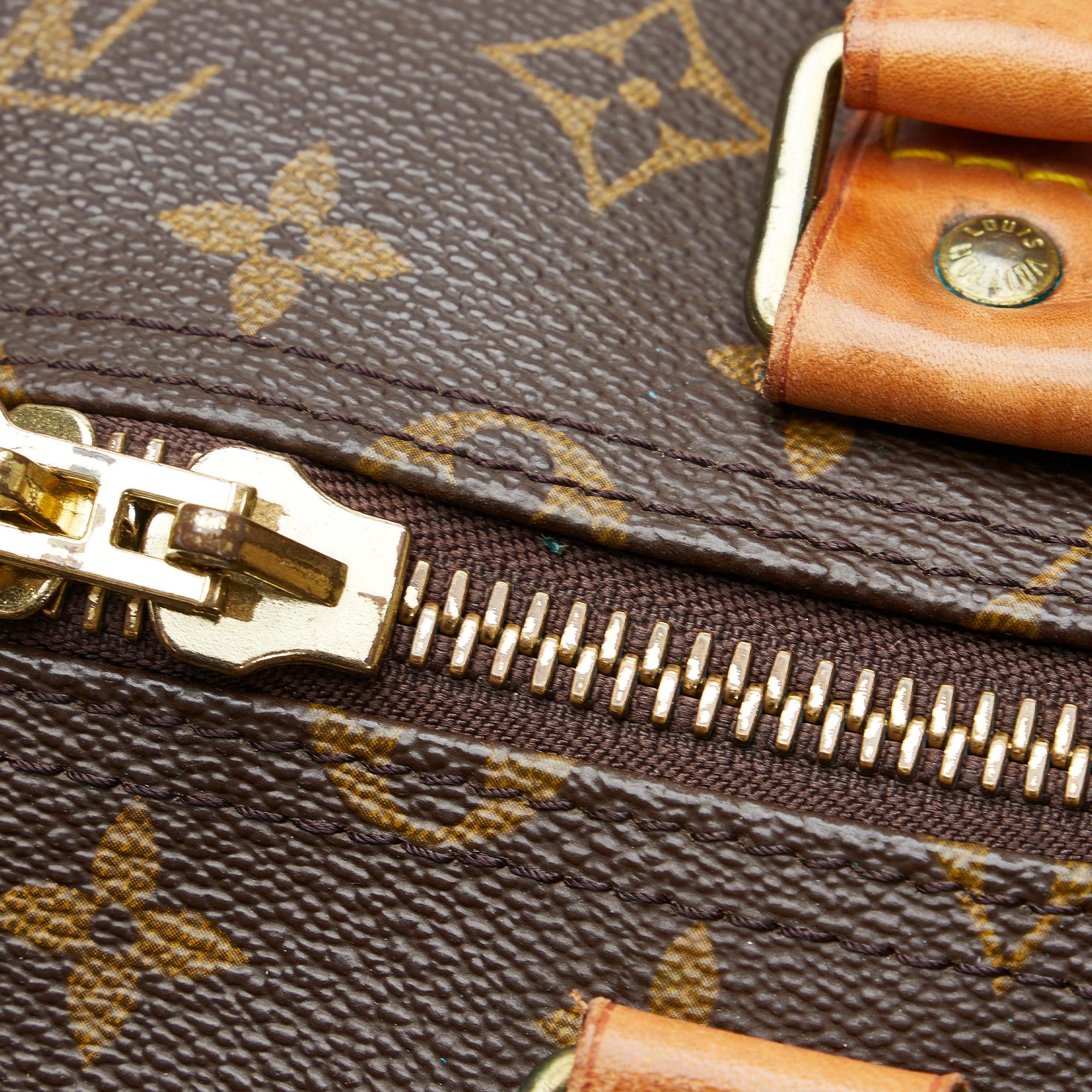 Louis Vuitton Monogram Keepall 55 (SHG-UleoSL)