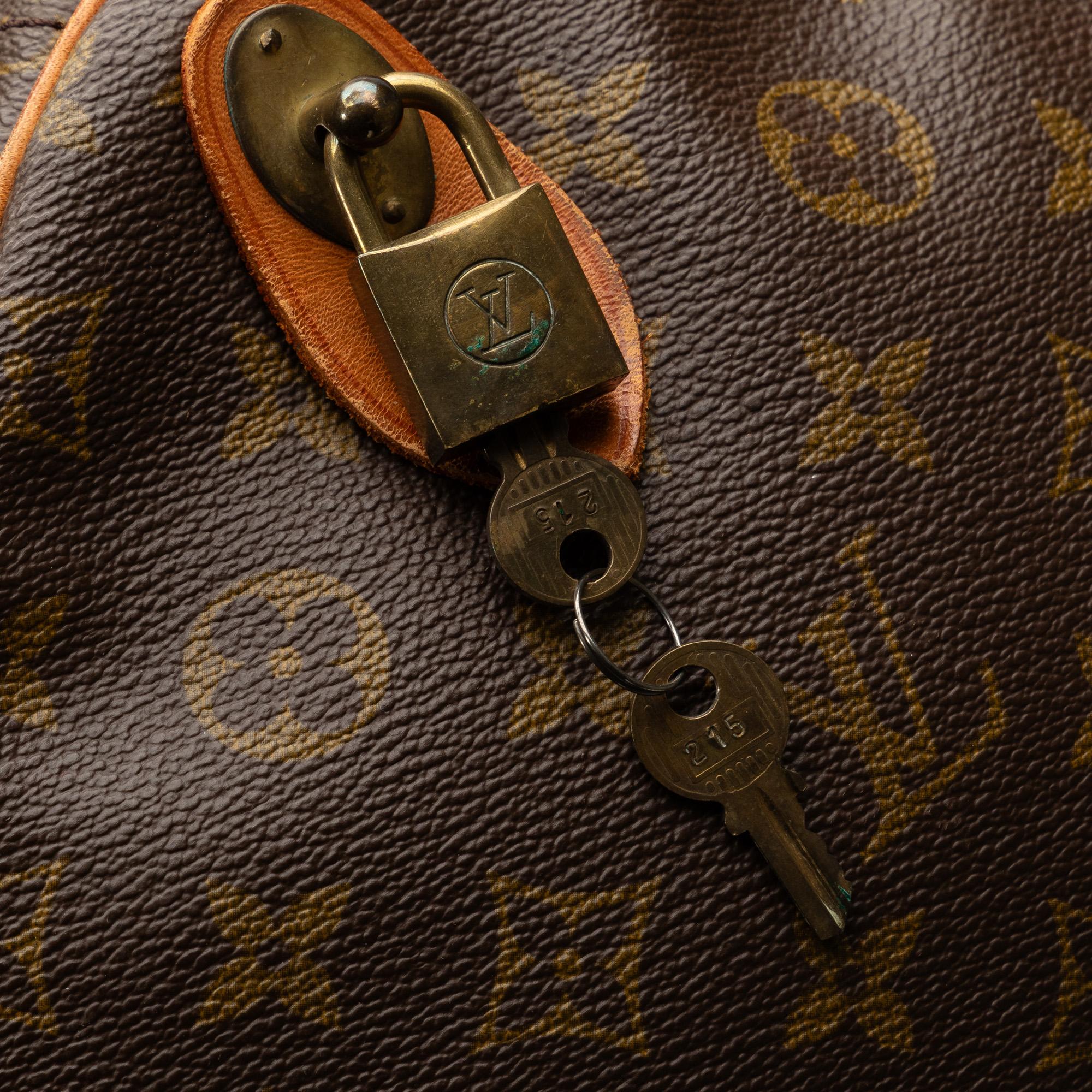 Louis Vuitton Monogram Keepall 55 (SHG-Y3URlP)