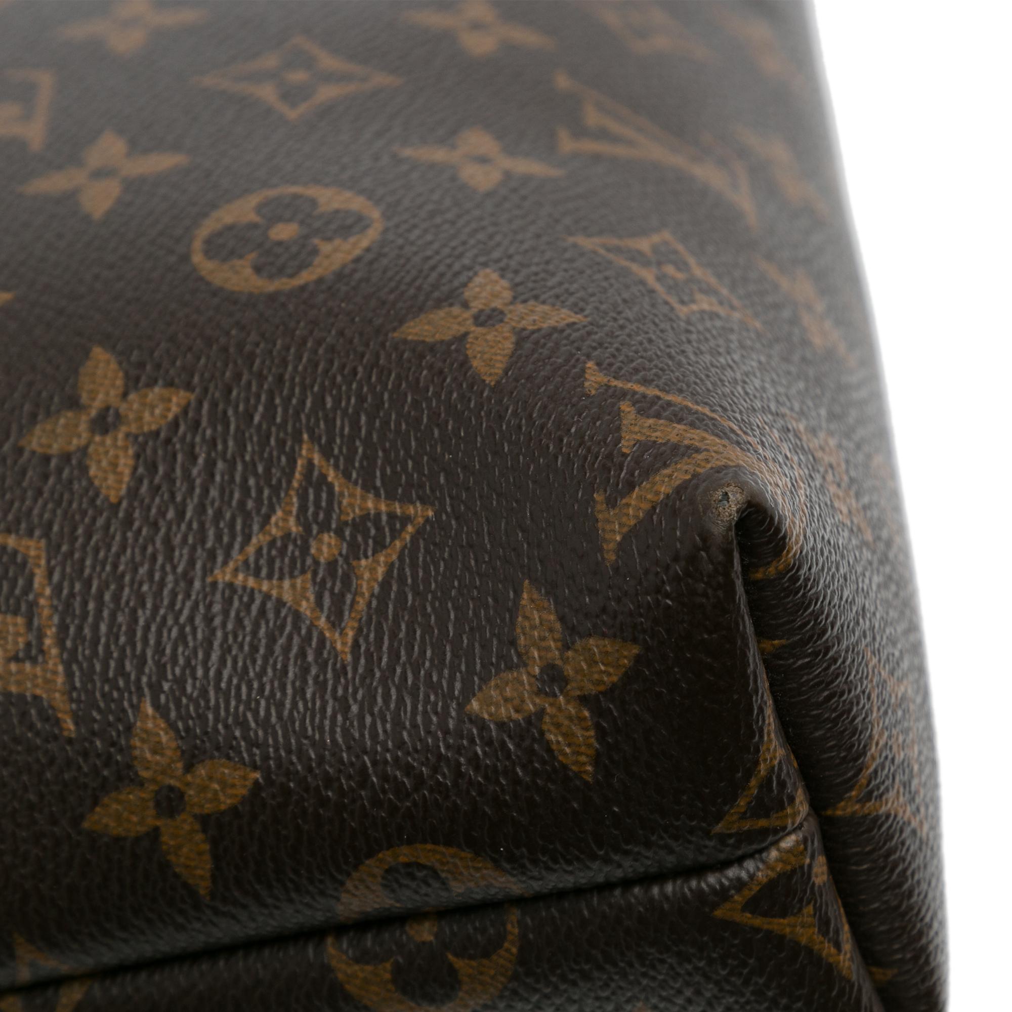 Louis Vuitton Monogram Lockit Chain MM (SHG-jK4Qs3)