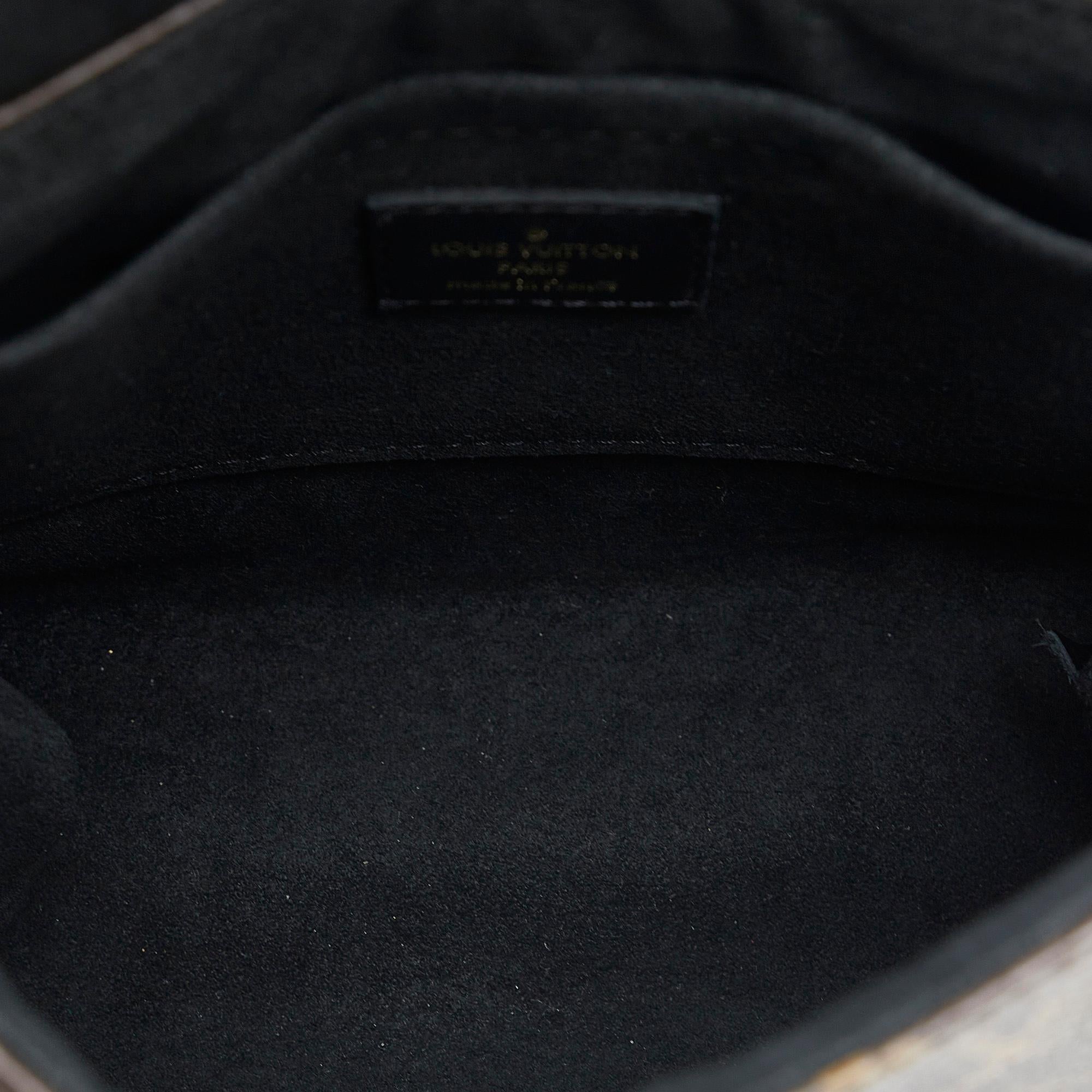 Louis Vuitton Monogram Locky (SHG-2Jiijm)