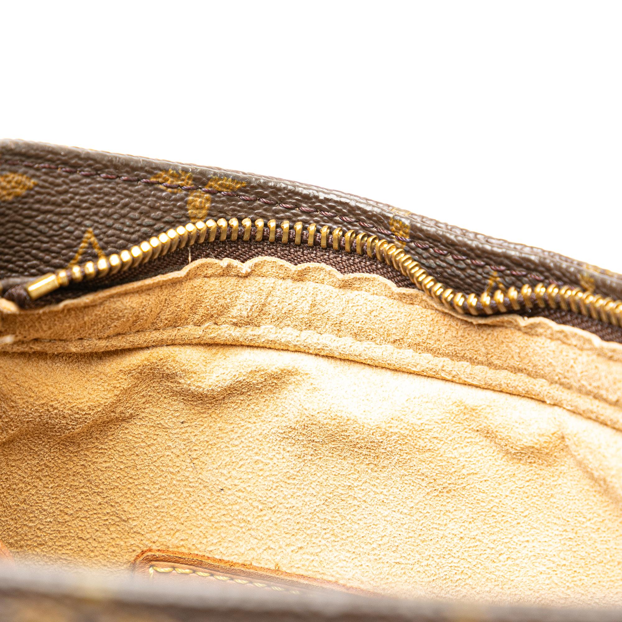 Louis Vuitton Monogram Looping GM