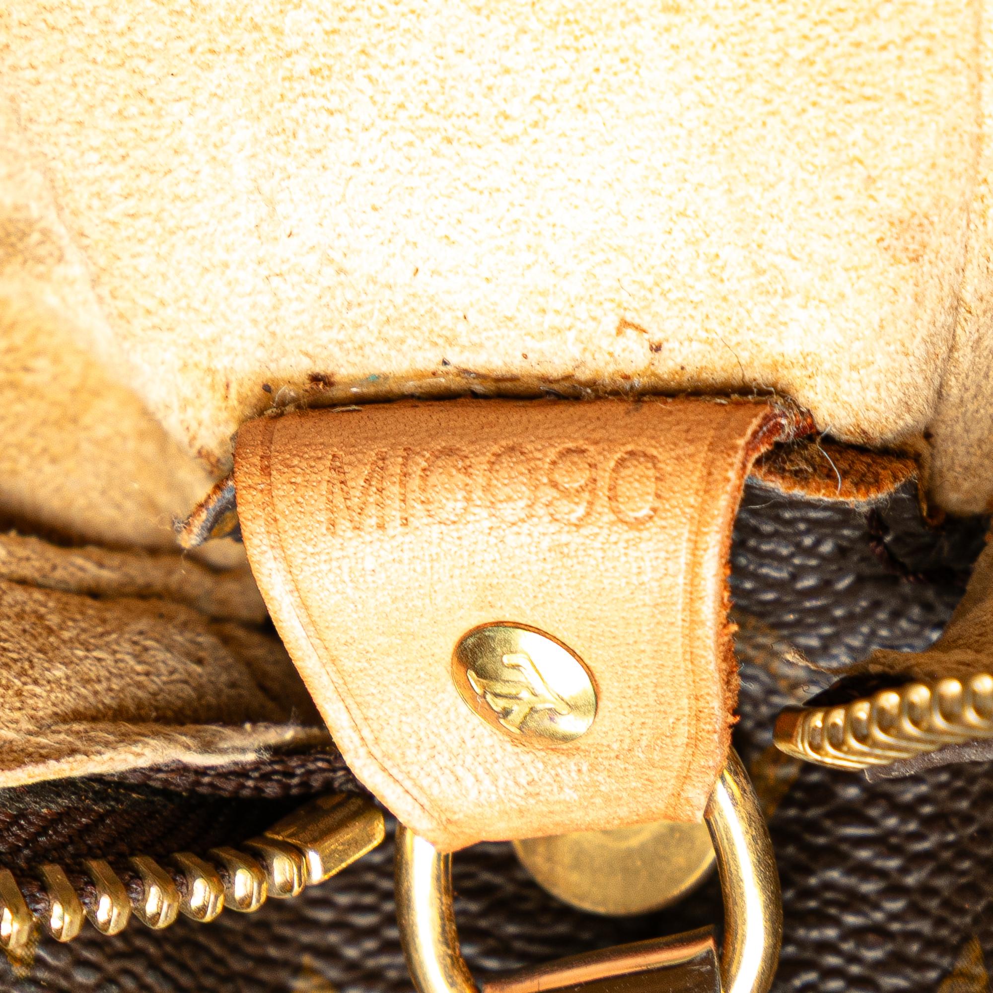 Louis Vuitton Monogram Looping GM