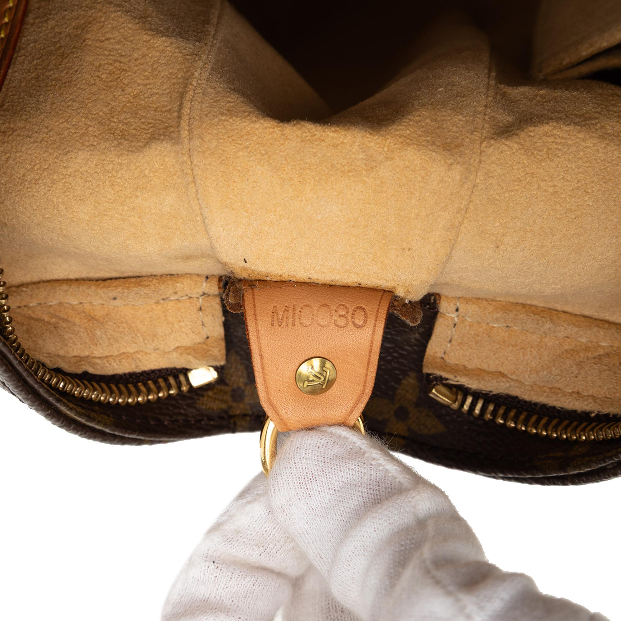 Louis Vuitton Monogram Looping GM
