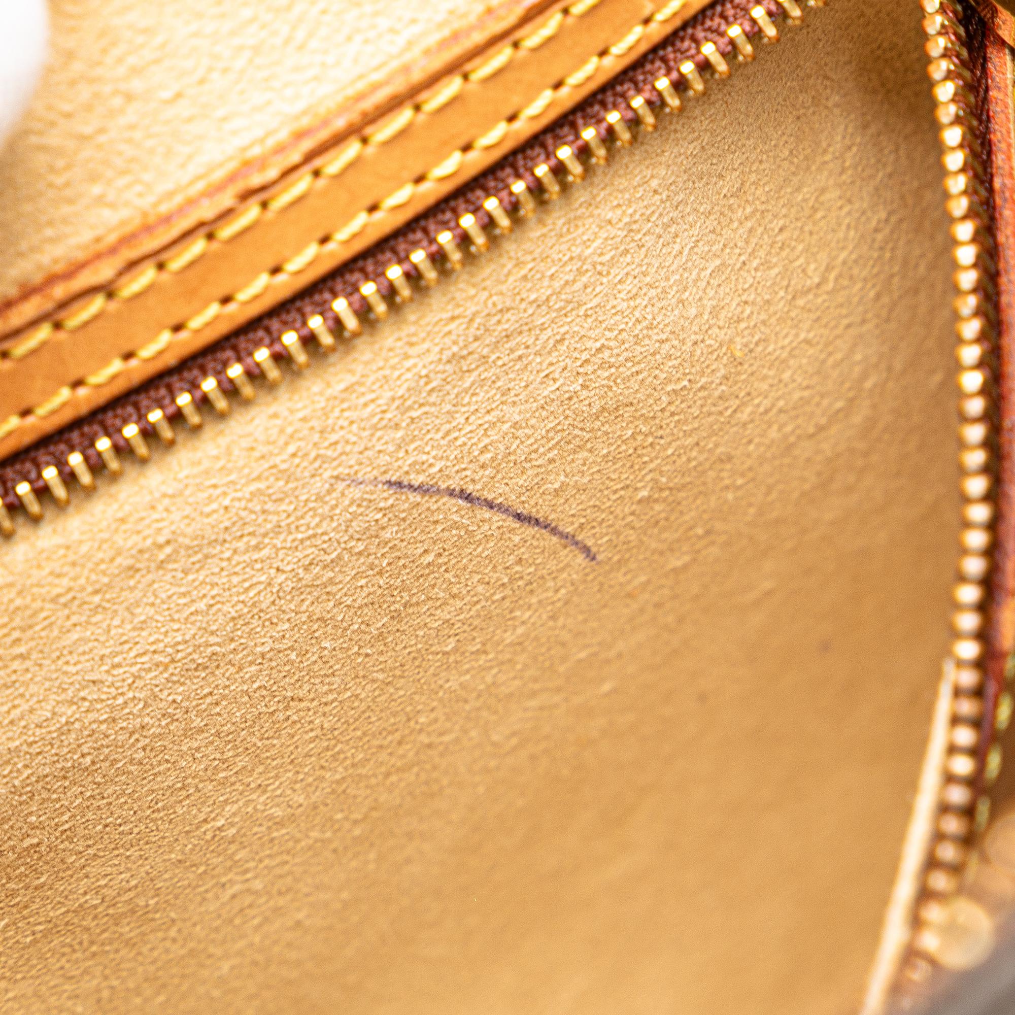 Louis Vuitton Monogram Looping MM