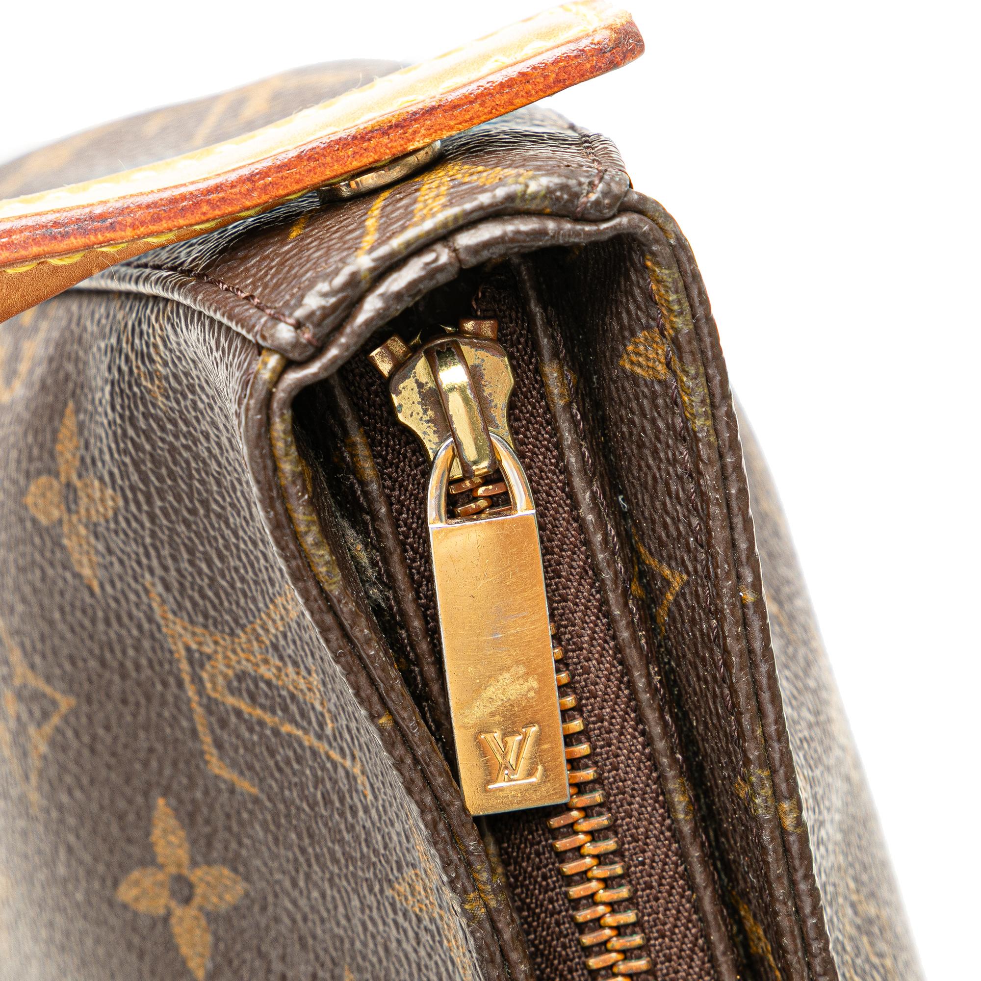 Louis Vuitton Monogram Looping MM