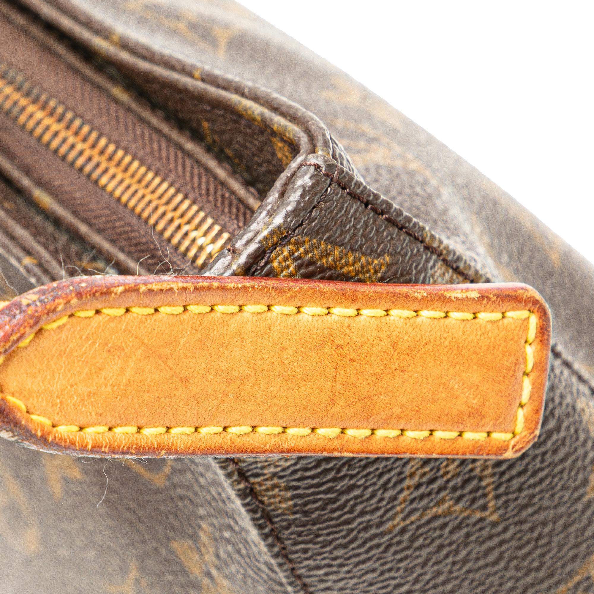 Louis Vuitton Monogram Looping MM