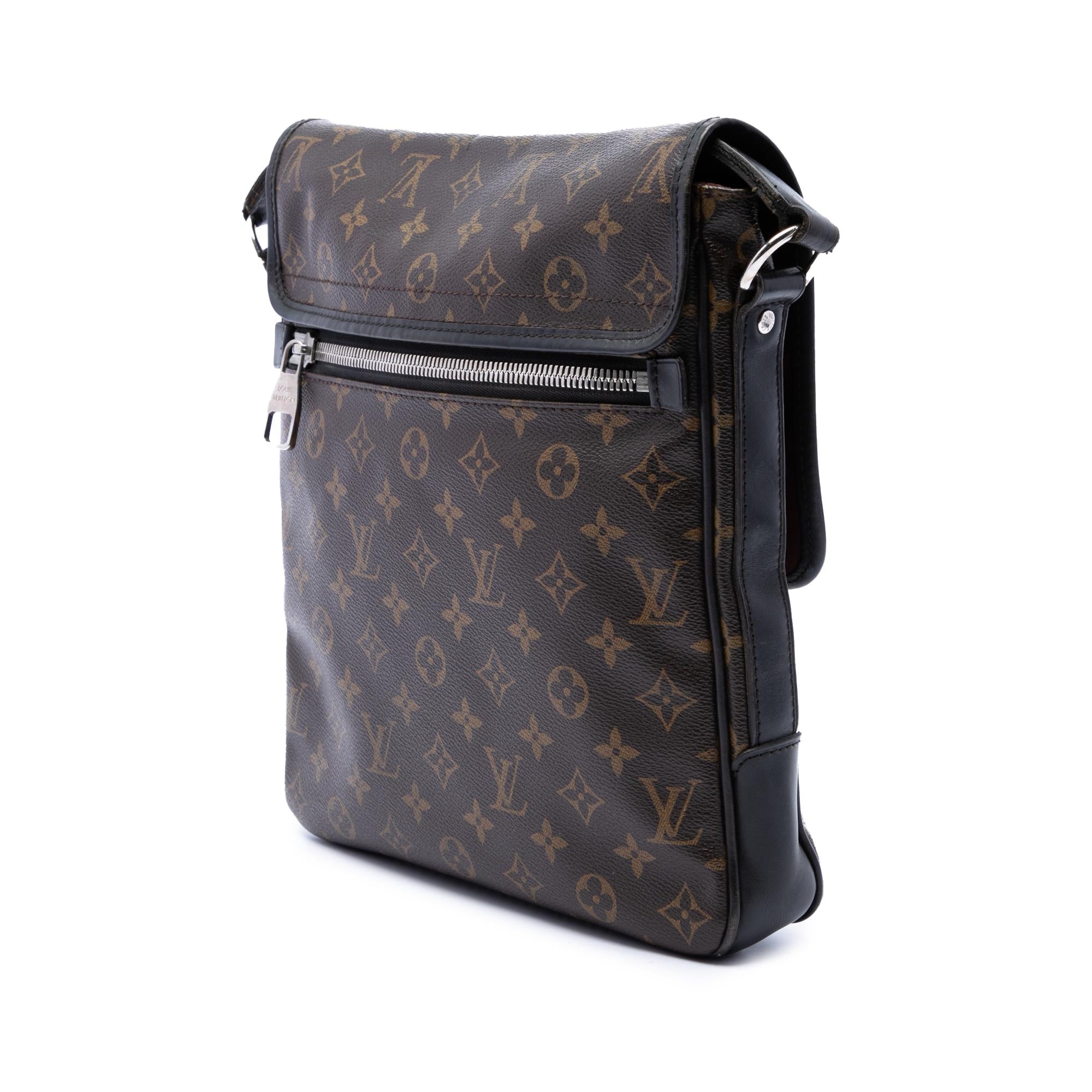 Louis Vuitton Monogram Macassar Bass MM