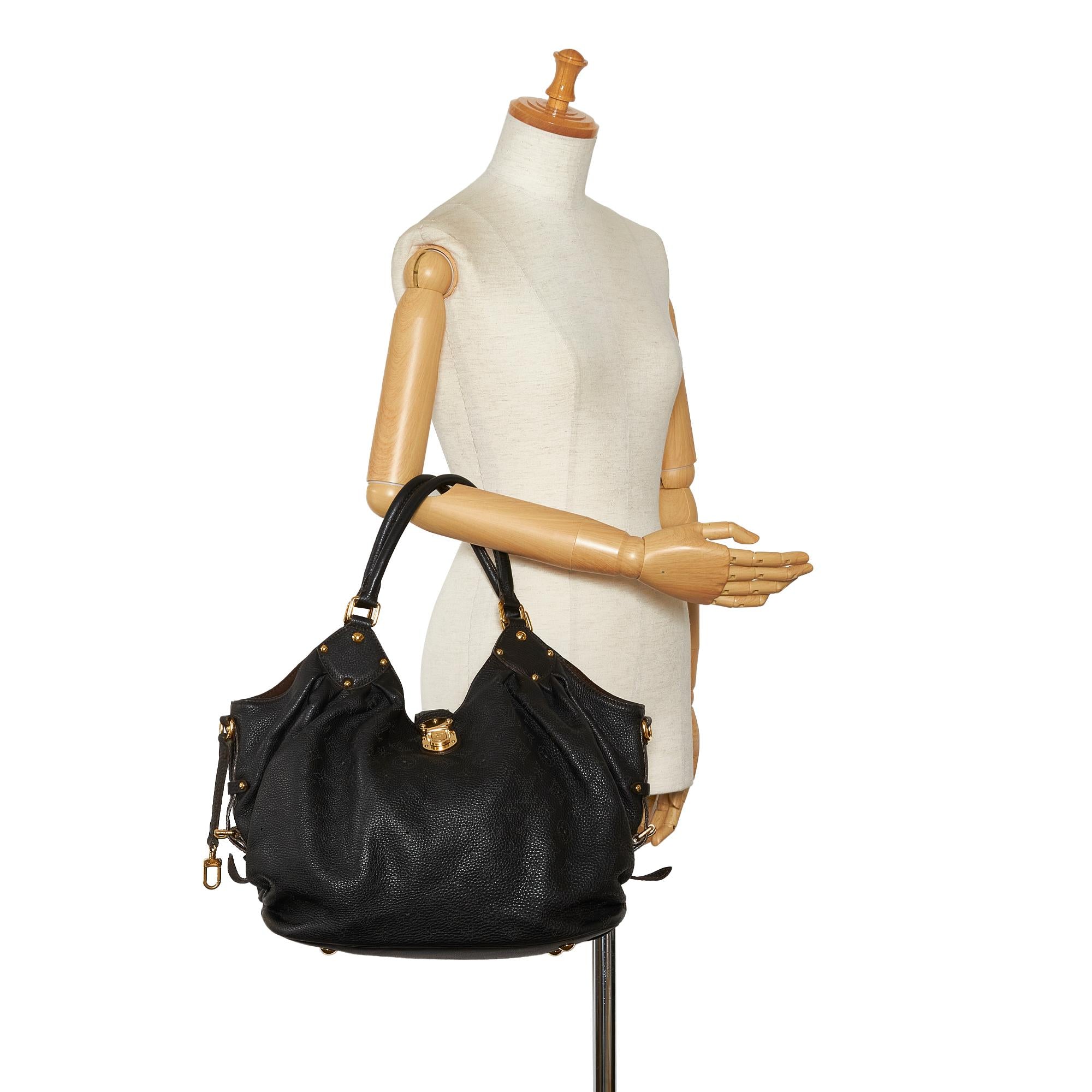 Louis Vuitton Monogram Mahina XL (SHG-aqEykA)