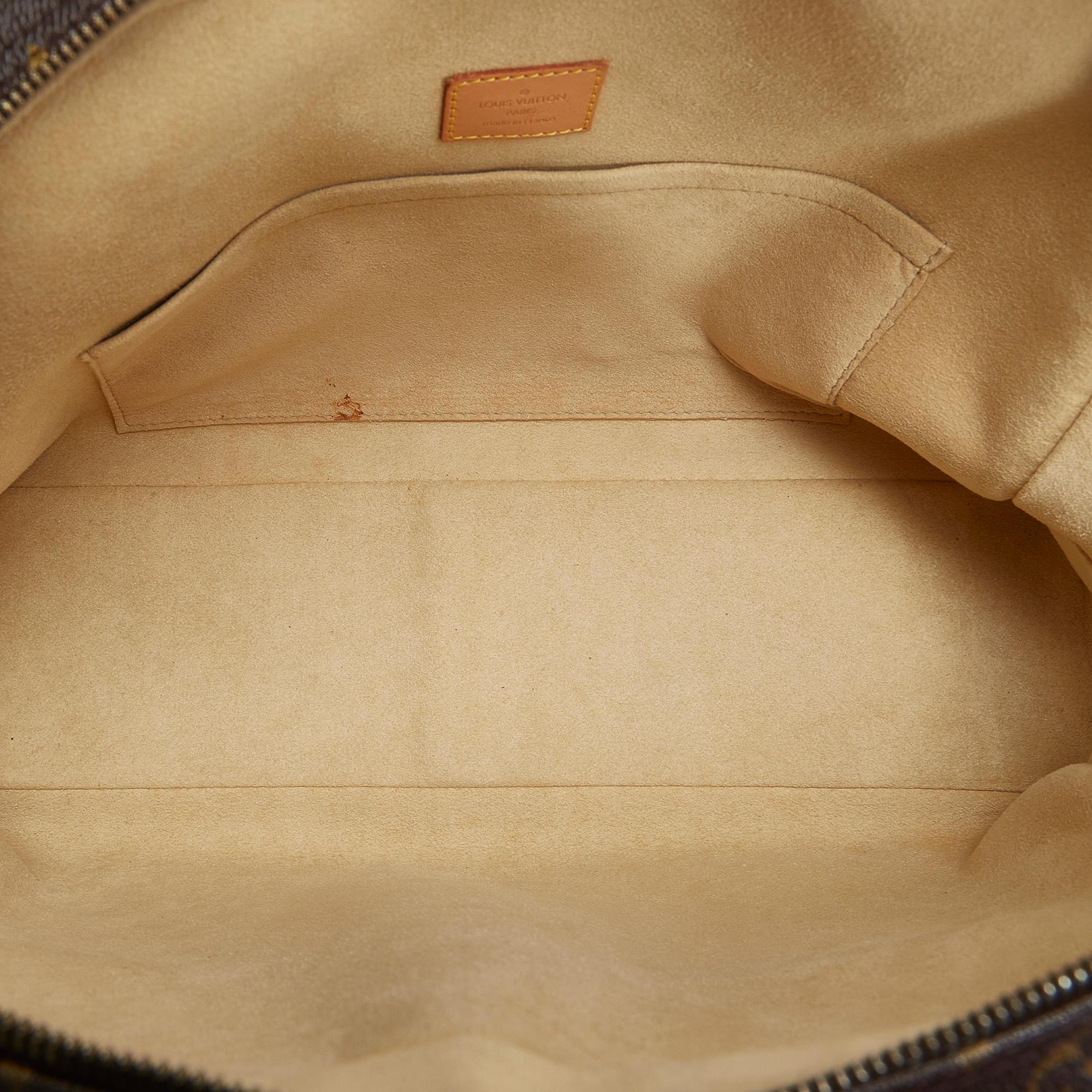 Louis Vuitton Monogram Manhattan GM (SHG-BZf3HU)