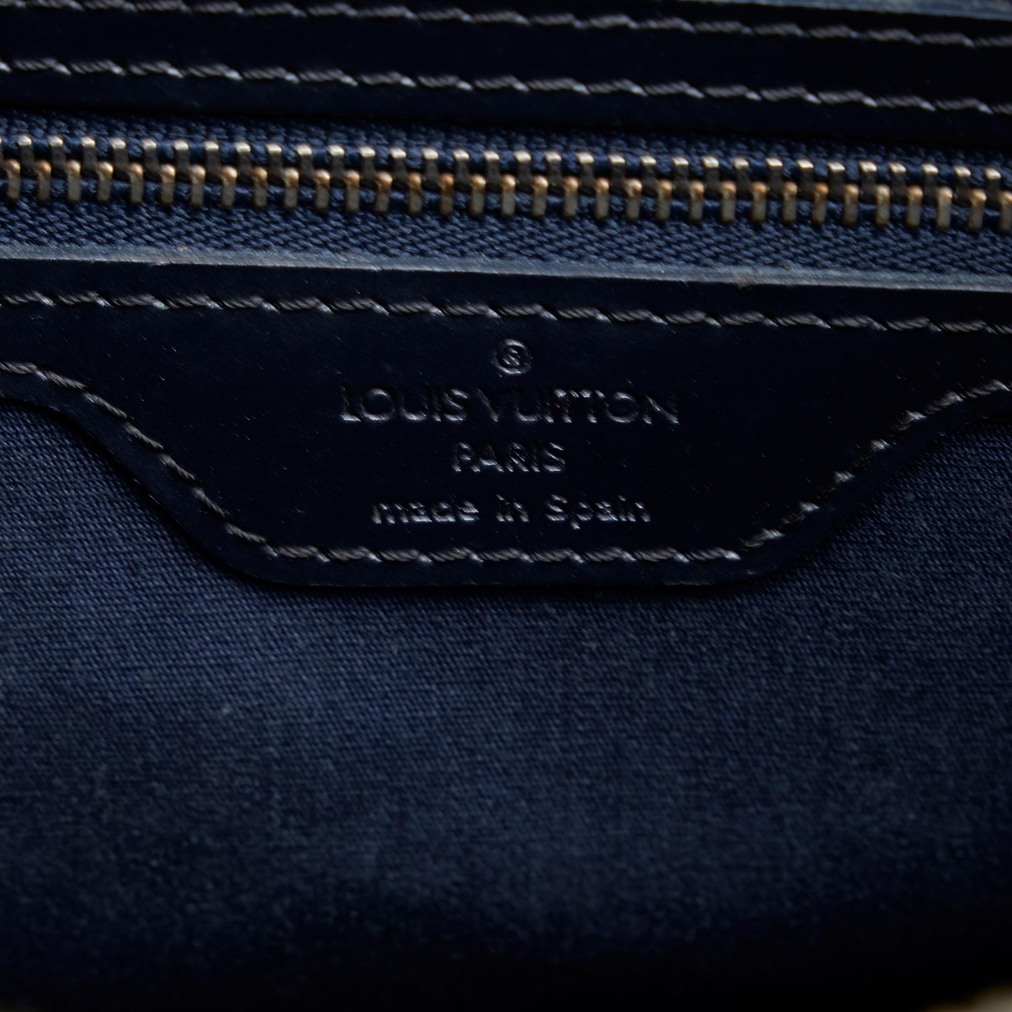 Louis Vuitton Monogram Mat Stockton (SHG-MNDNhJ)