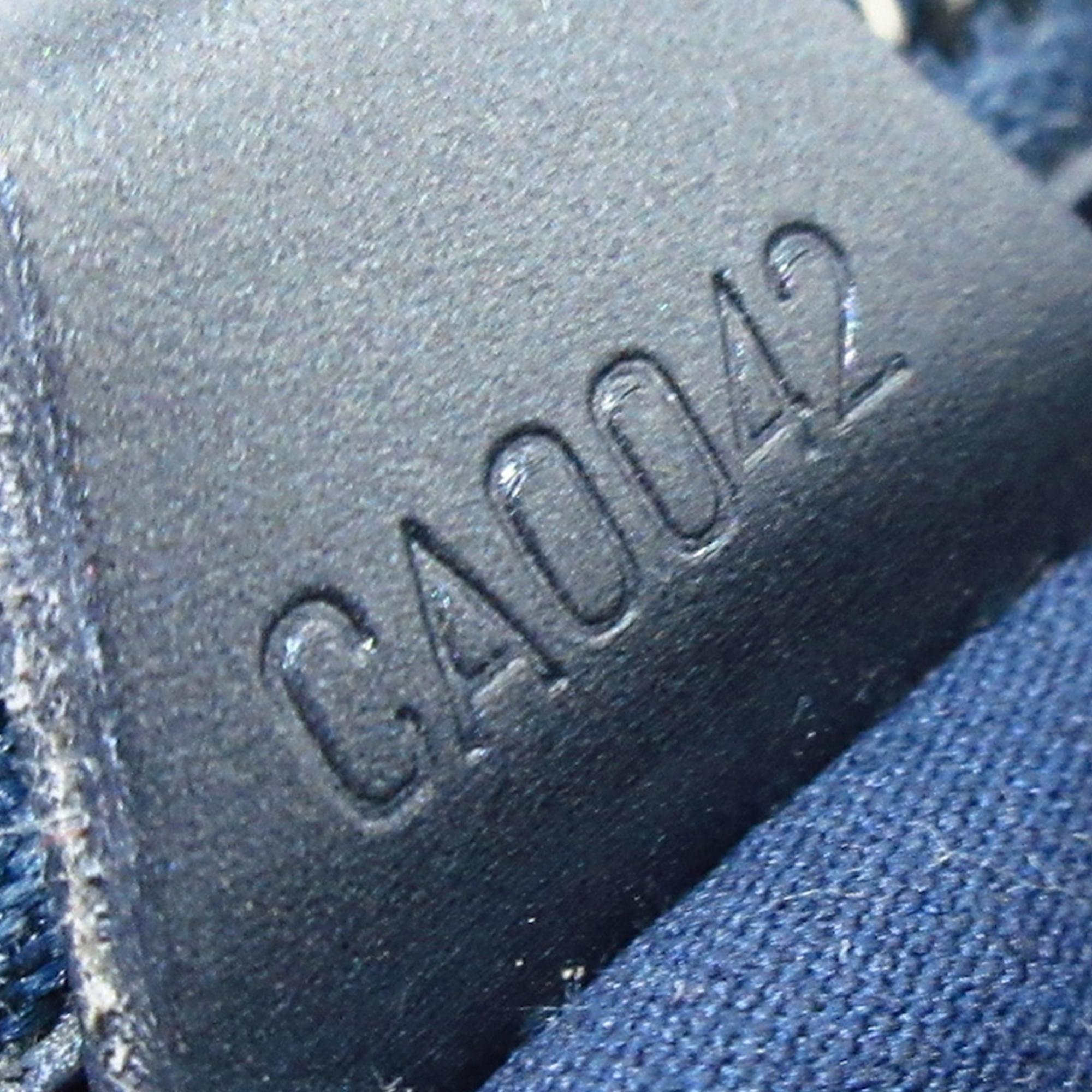 Louis Vuitton Monogram Mat Stockton (SHG-ubnrWB)