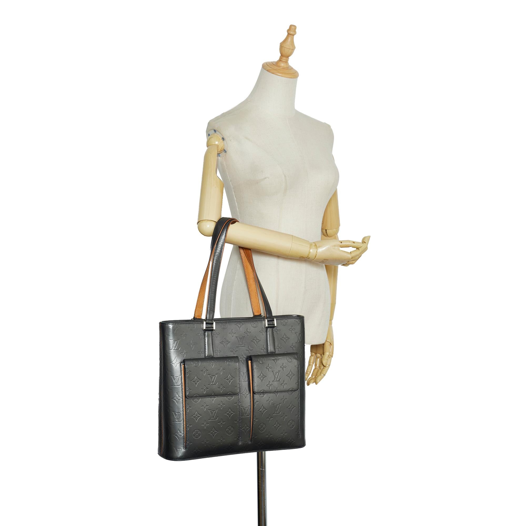 Louis Vuitton Monogram Mat Wilwood (SHG-LA57us)