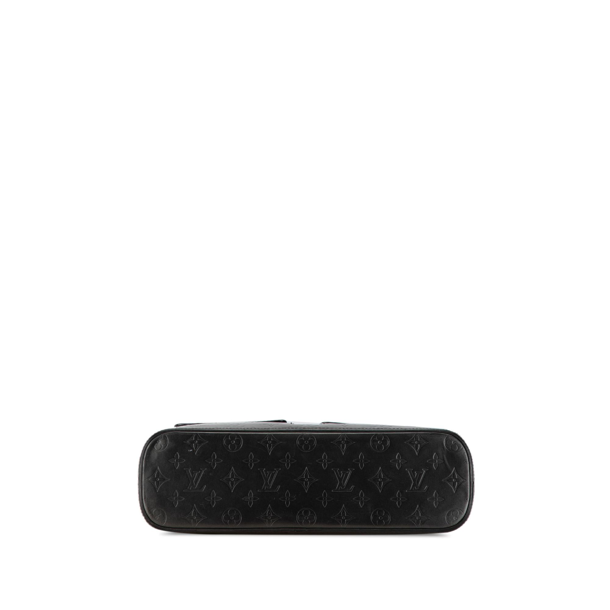 Louis Vuitton Monogram Mat Wilwood (SHG-ezppJe)