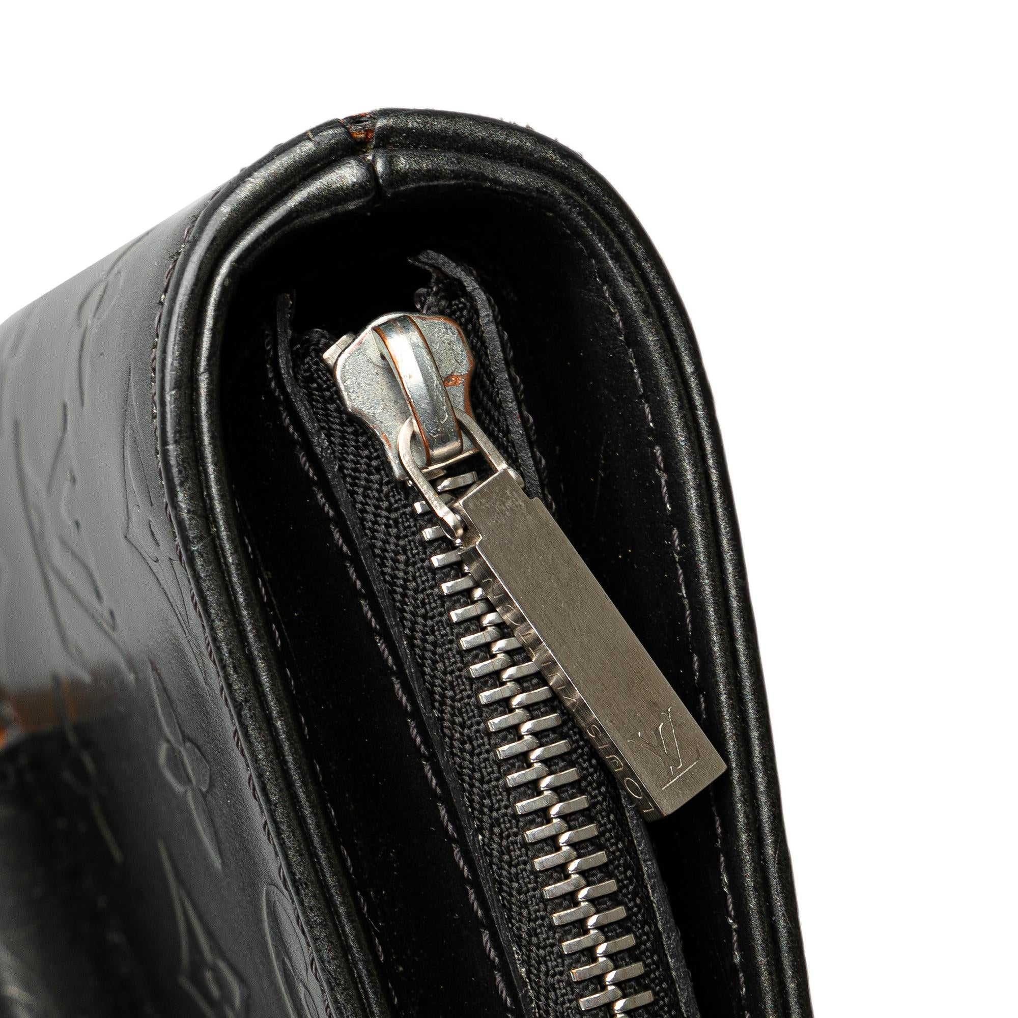 Louis Vuitton Monogram Mat Wilwood (SHG-ezppJe)