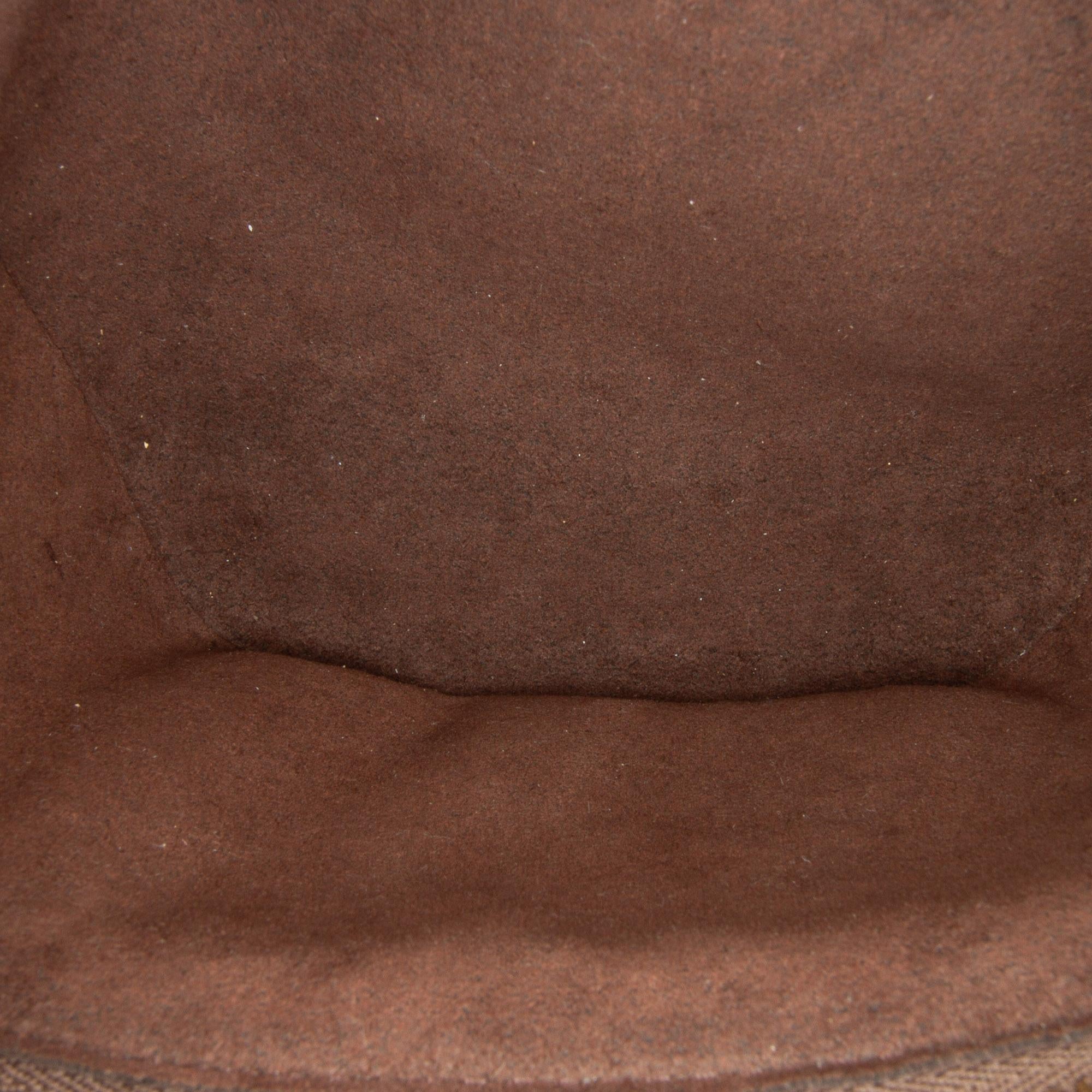 Louis Vuitton Monogram Mini Bumbag (SHG-EisMia)