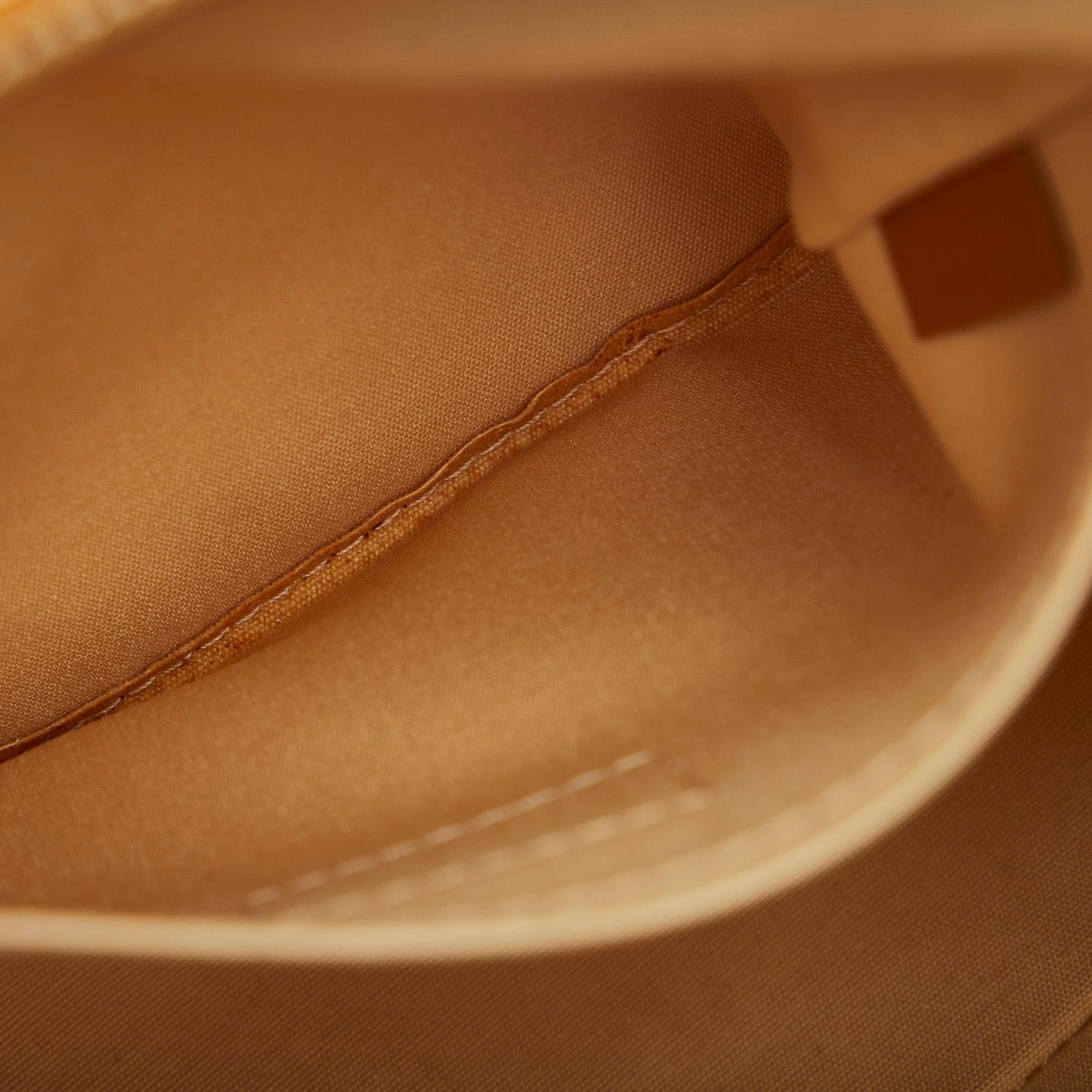 Louis Vuitton Monogram Mini Lin Lucille PM (SHG-yLnfJk)