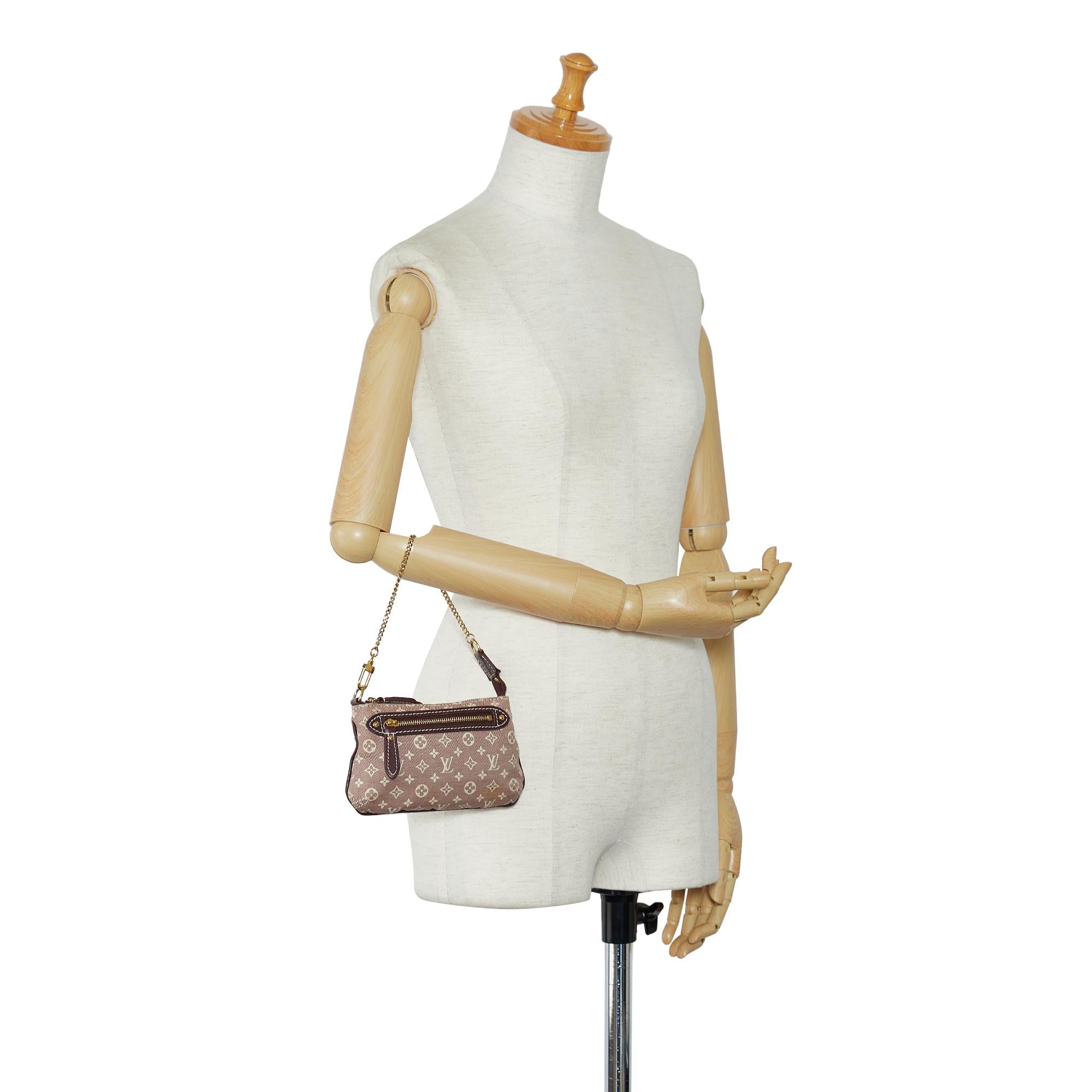 Louis Vuitton Monogram Mini Lin Pochette (SHG-rx7UuG)