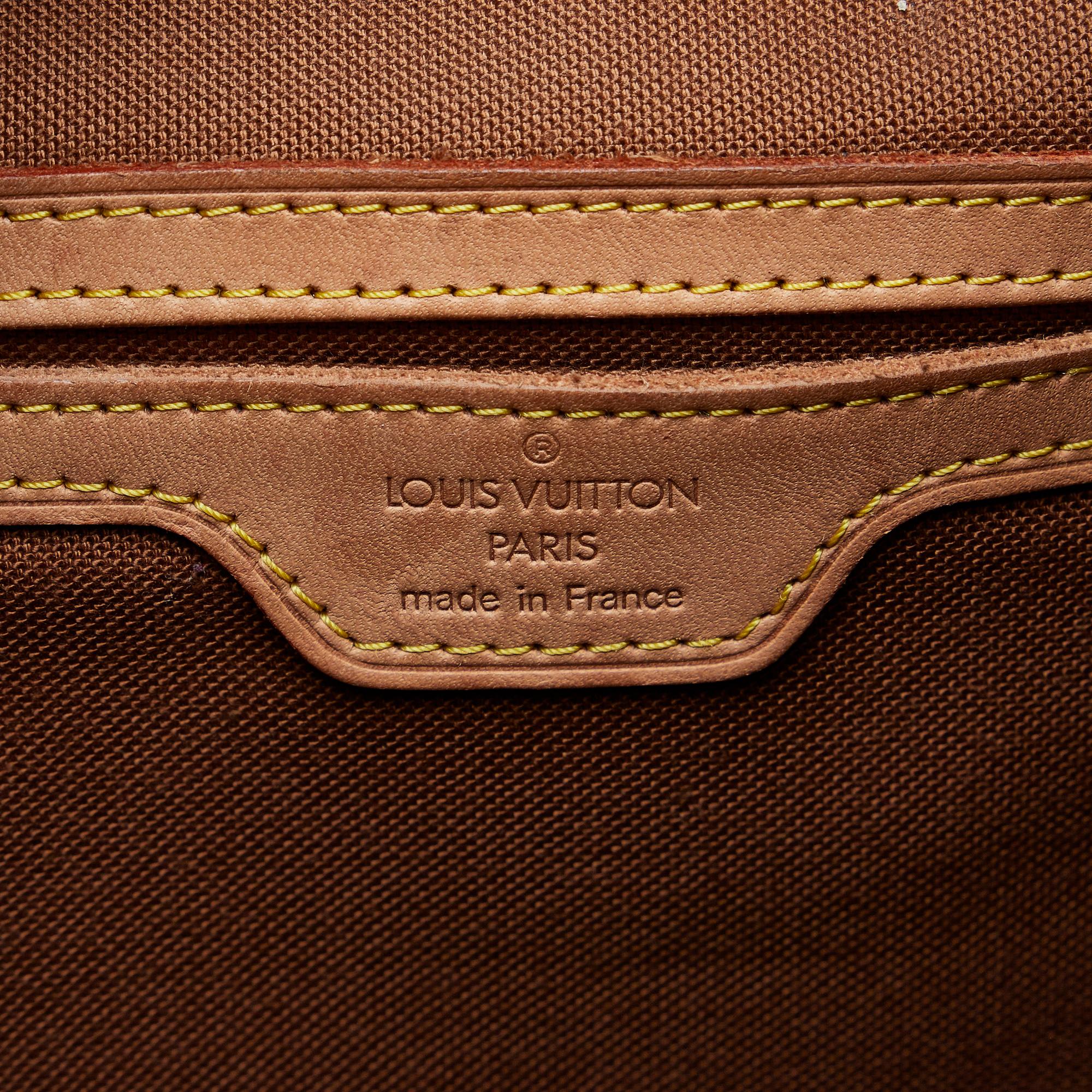 Louis Vuitton Monogram Montsouris GM (SHG-cxj0td)