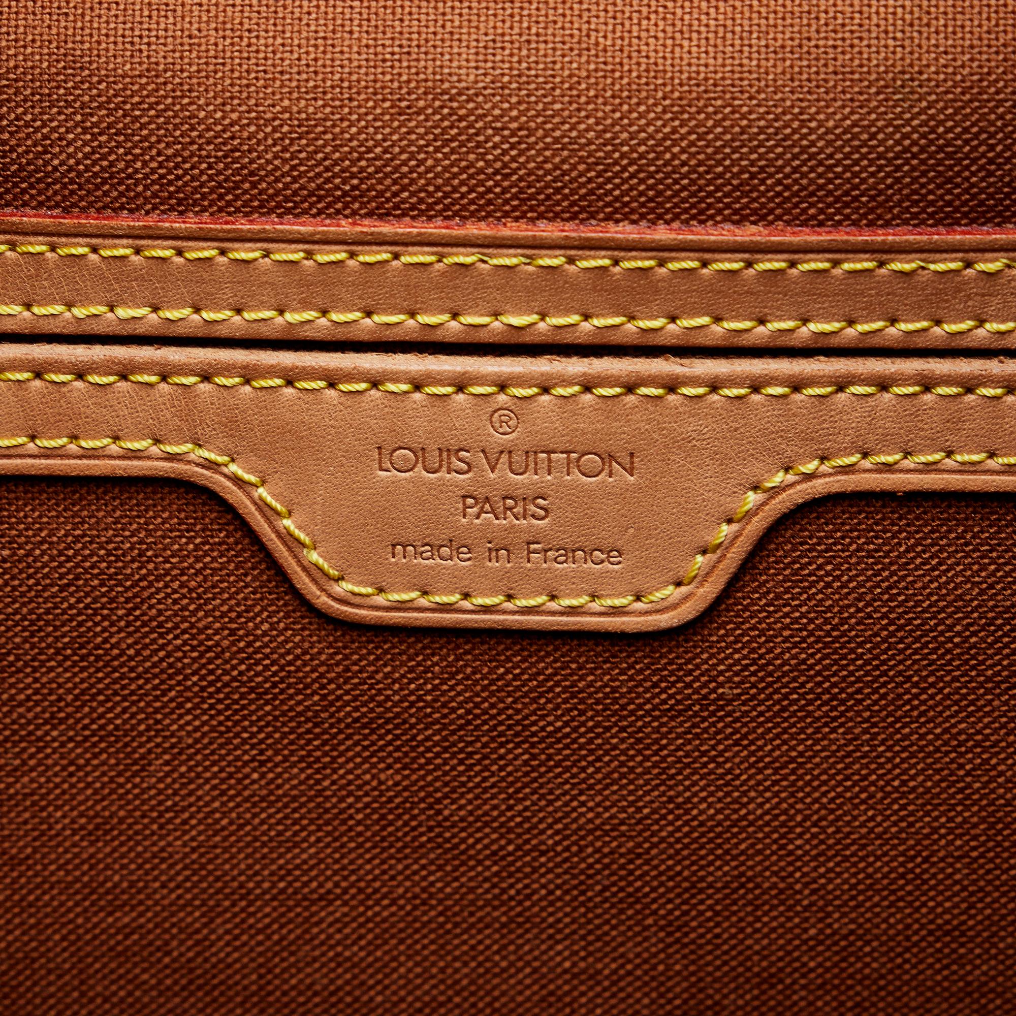 Louis Vuitton Monogram Montsouris GM (SHG-igyfgr)