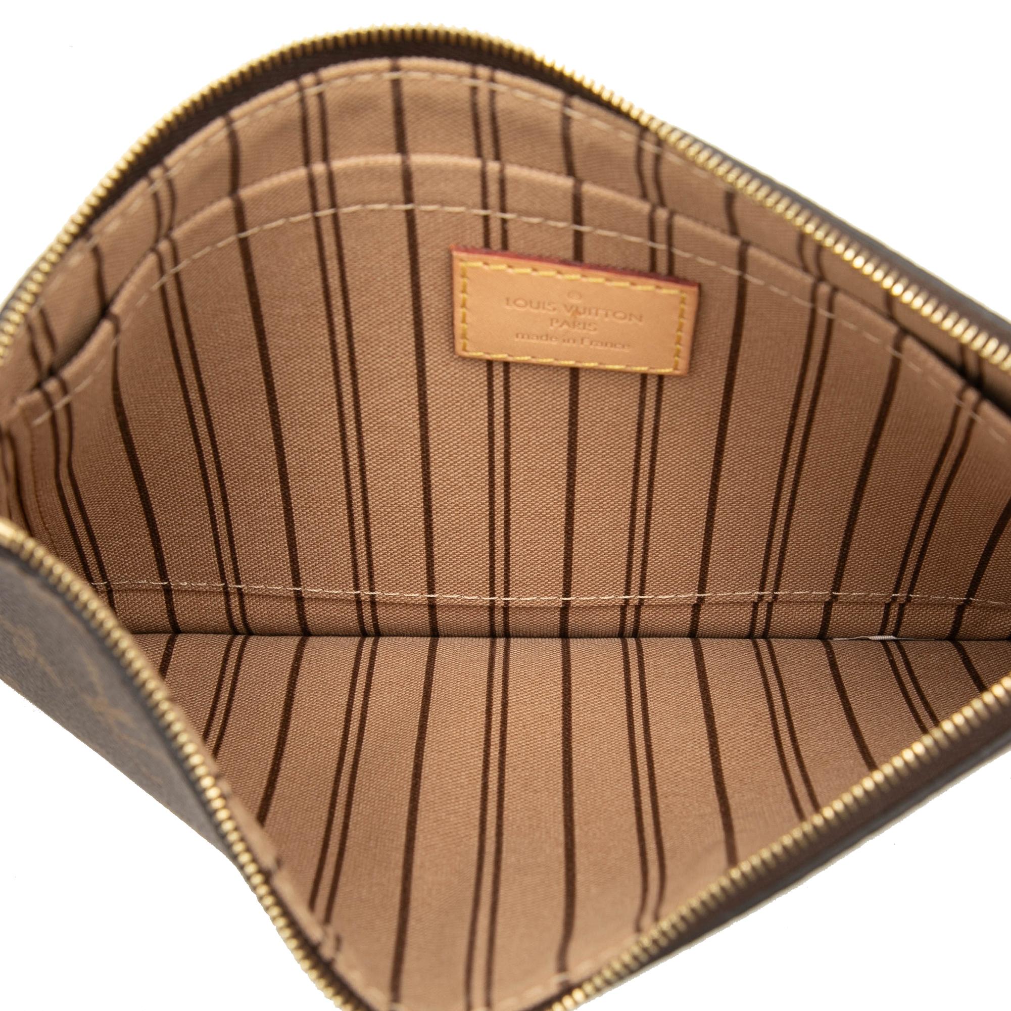 Louis Vuitton Monogram Neverfull MM Pouch