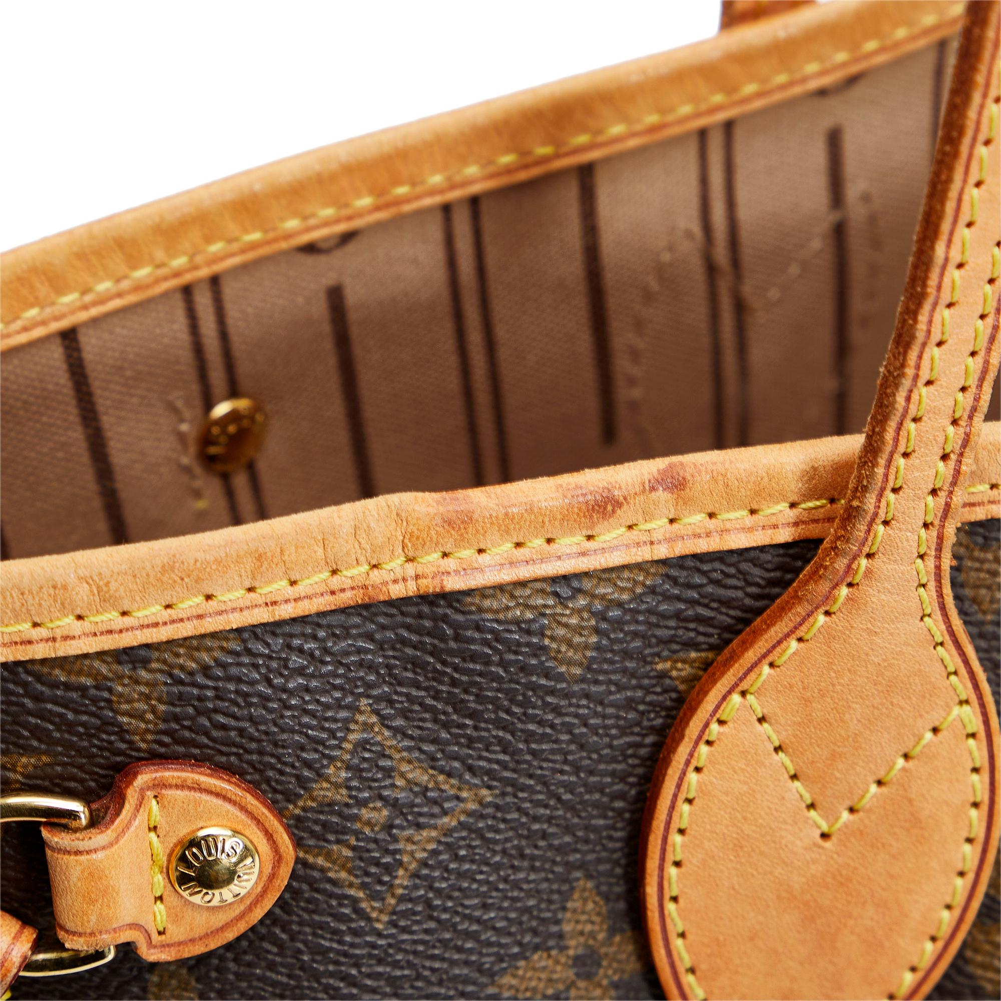 Louis Vuitton Monogram Neverfull PM (SHG-gRoUAc)