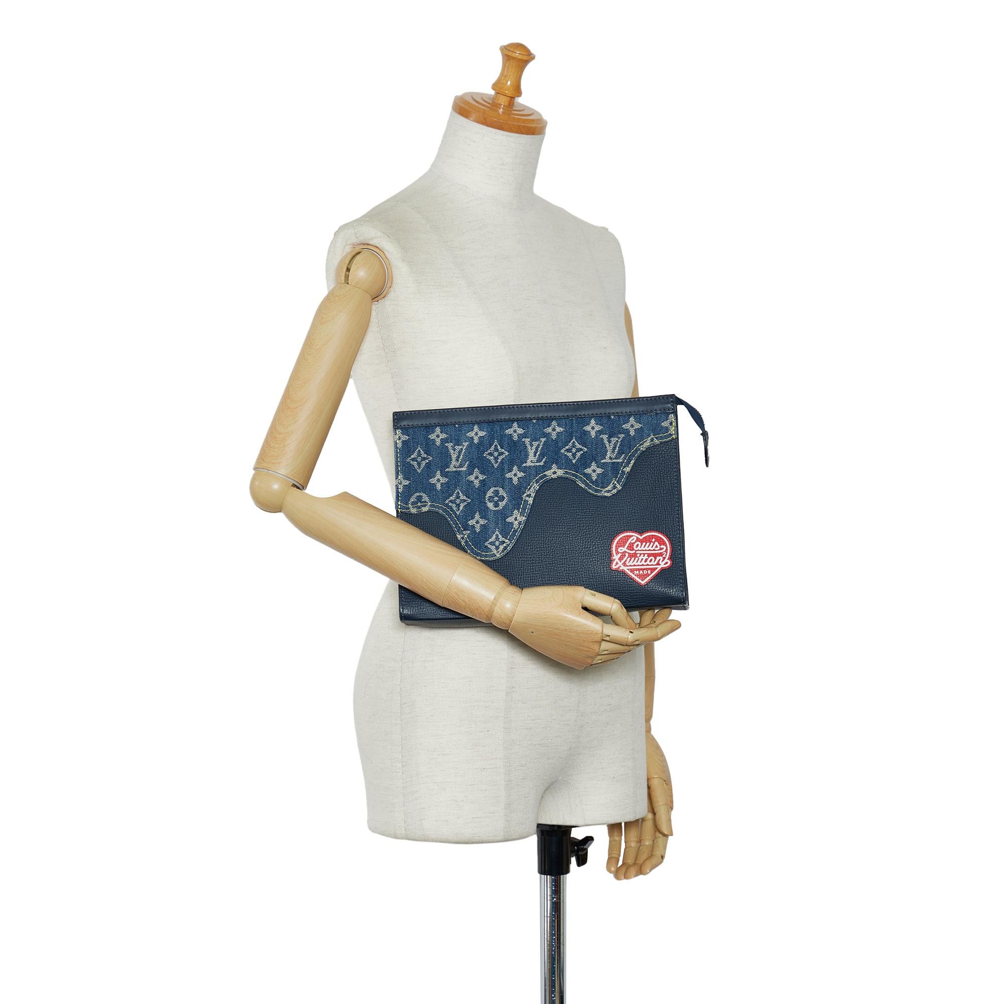 Louis Vuitton Monogram Nigo Voyage (SHG-1HDE6I)