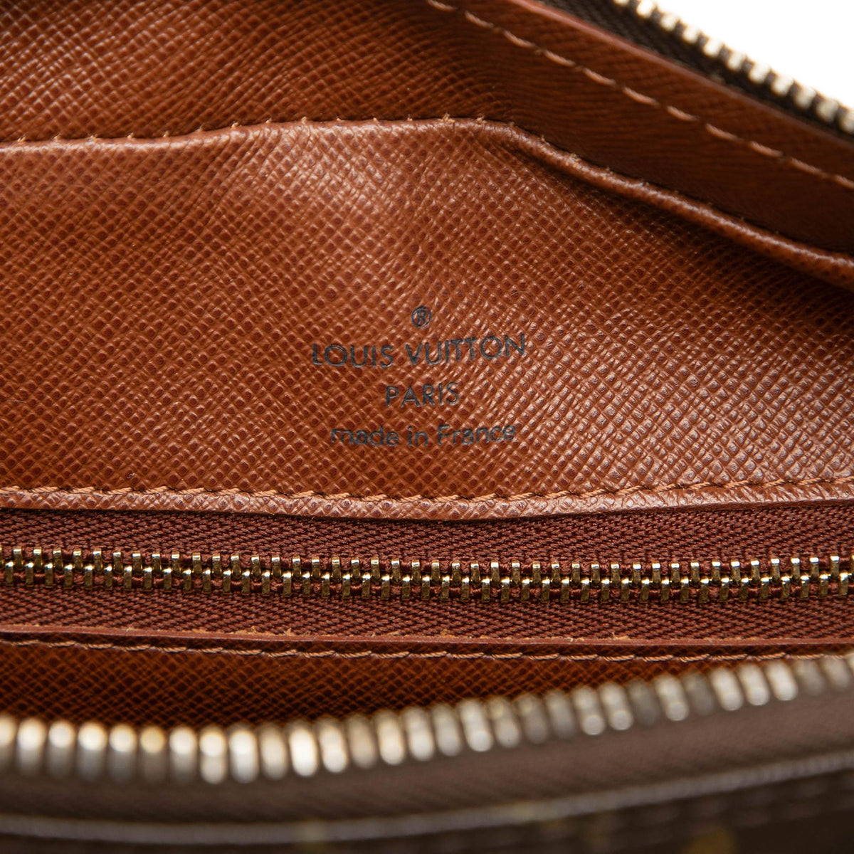 Louis Vuitton Monogram Nil Crossbody