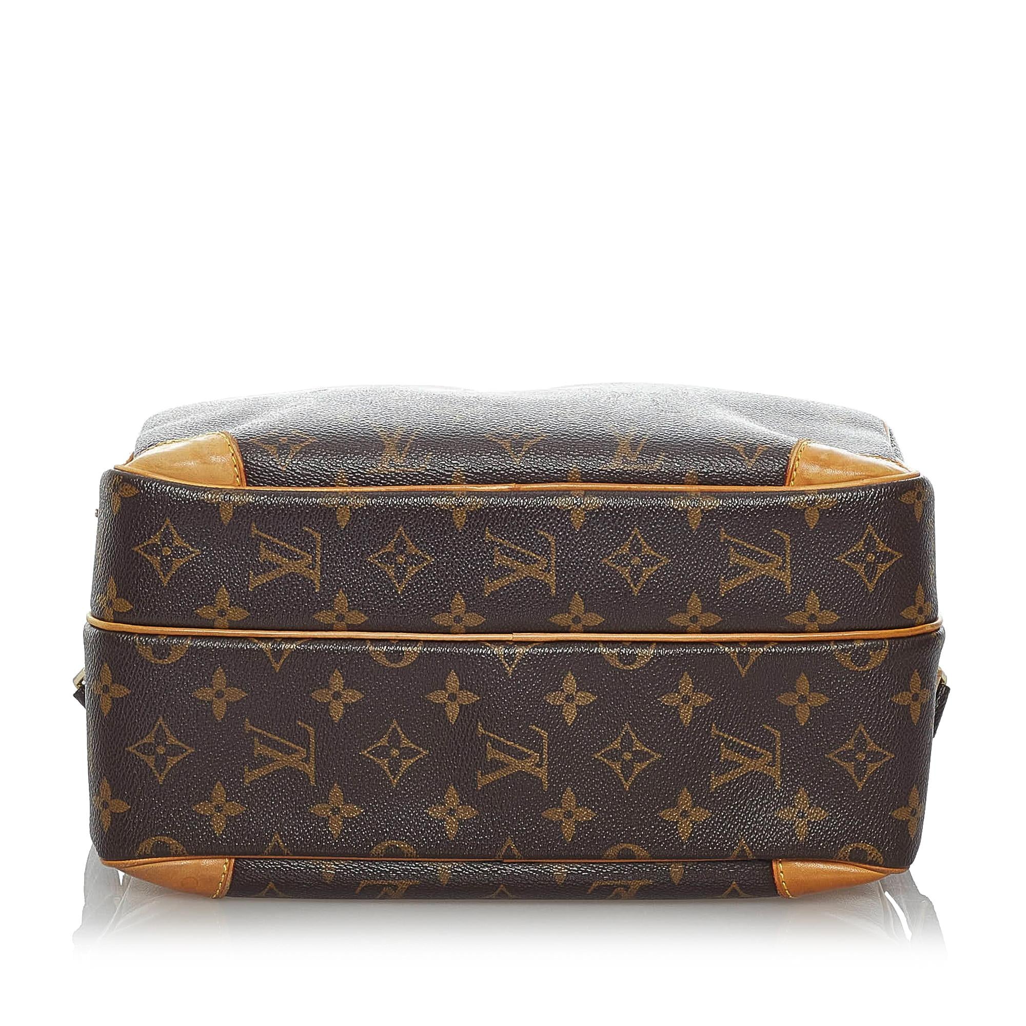 Louis Vuitton Monogram Nile (SHG-33934)