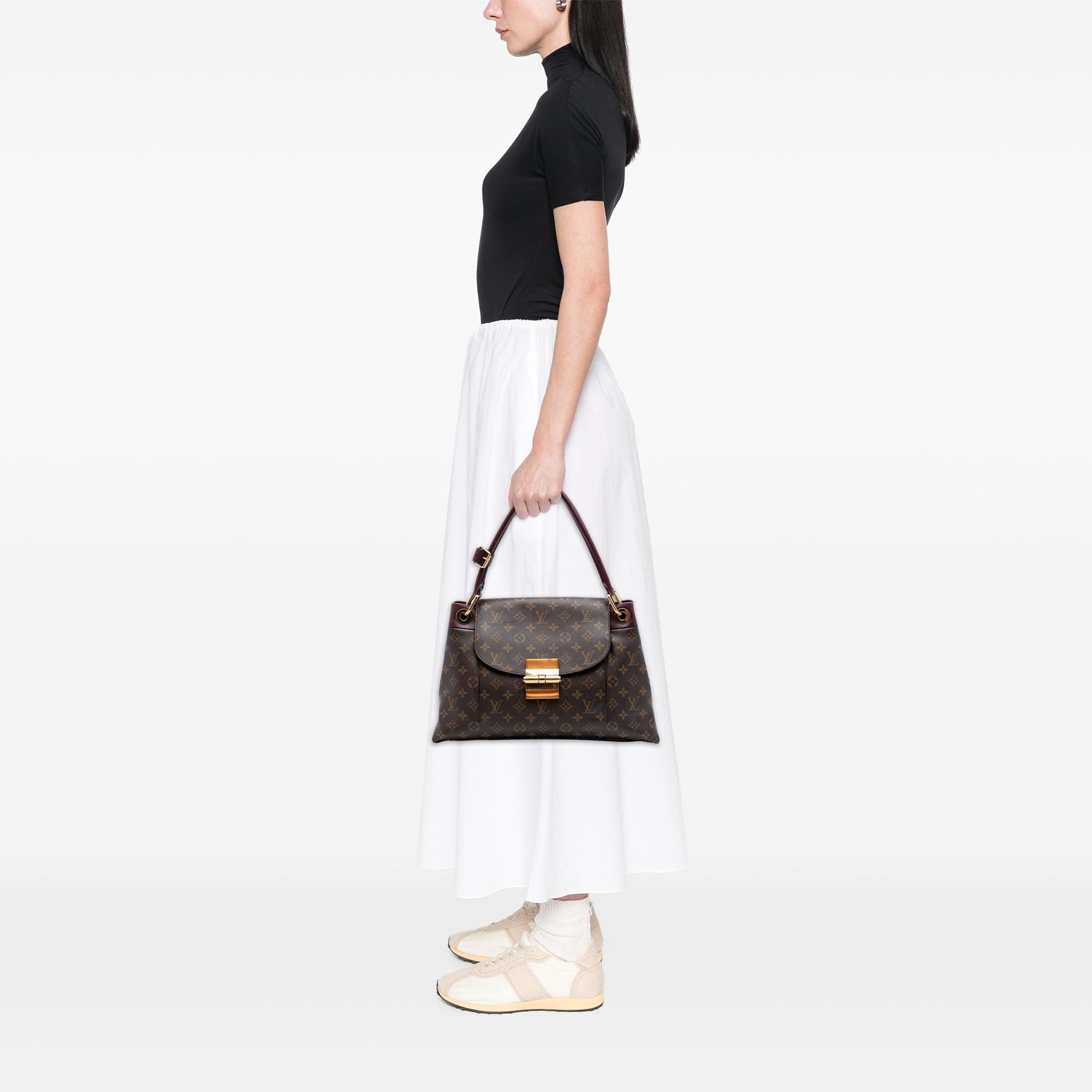 Louis Vuitton Monogram Olympe MM