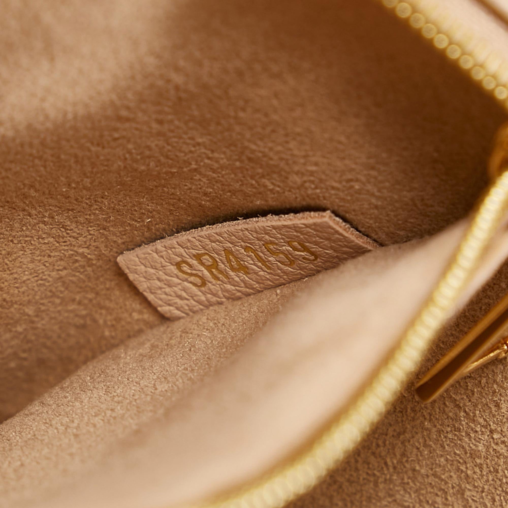 Louis Vuitton Monogram On My Side MM