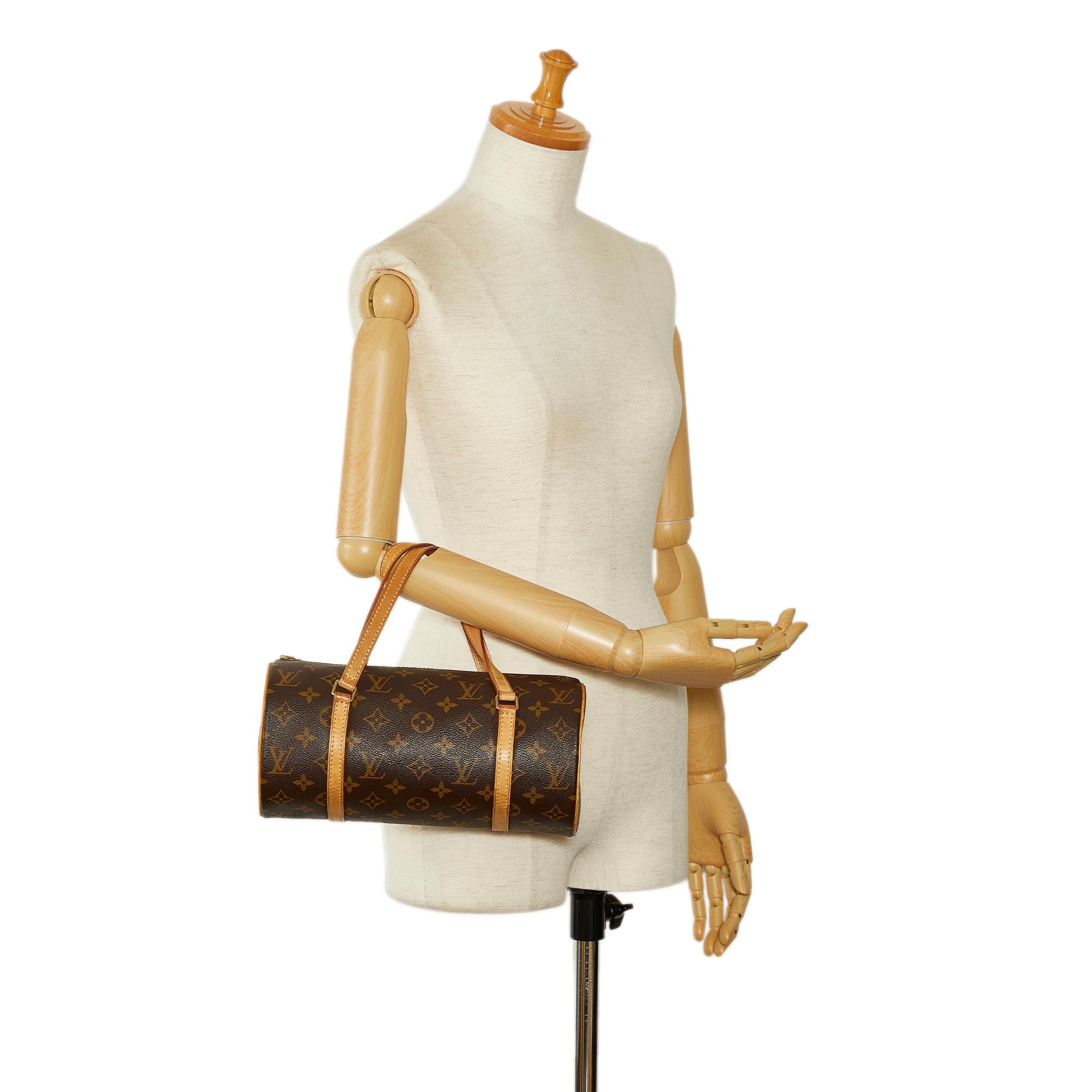 Louis Vuitton Monogram Papillon 26 (SHG-4EQ1JZ)