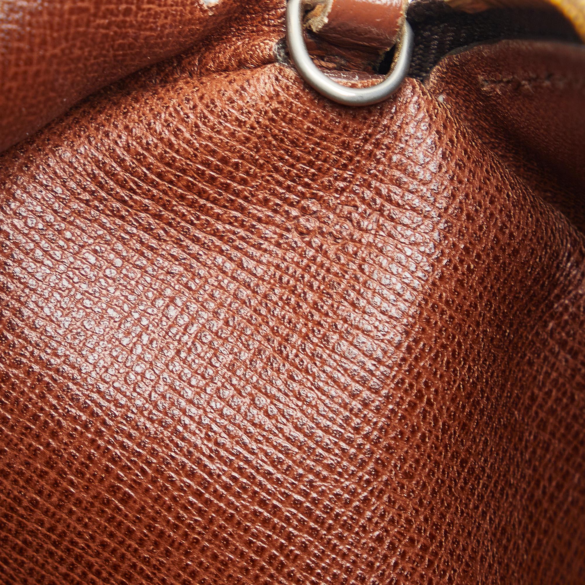 Louis Vuitton Monogram Papillon 30 (SHG-xMQHdD)