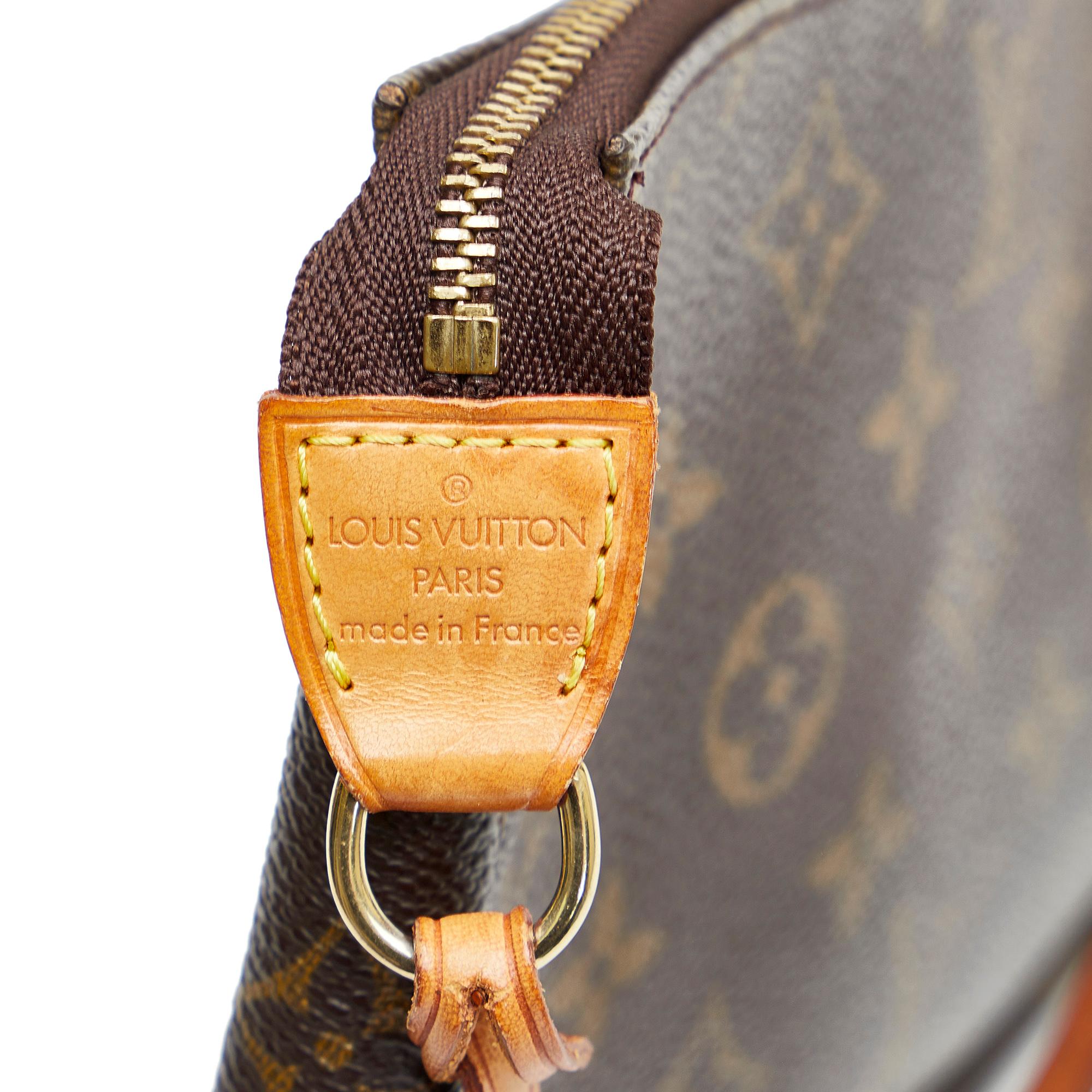 Louis Vuitton Monogram Pochette Accessoires (SHG-2SyaXF)