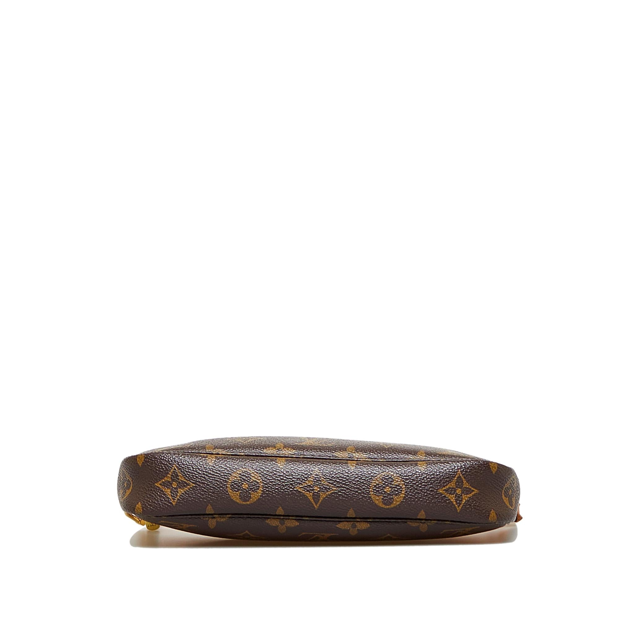 Louis Vuitton Monogram Pochette Accessoires (SHG-U9rjan)