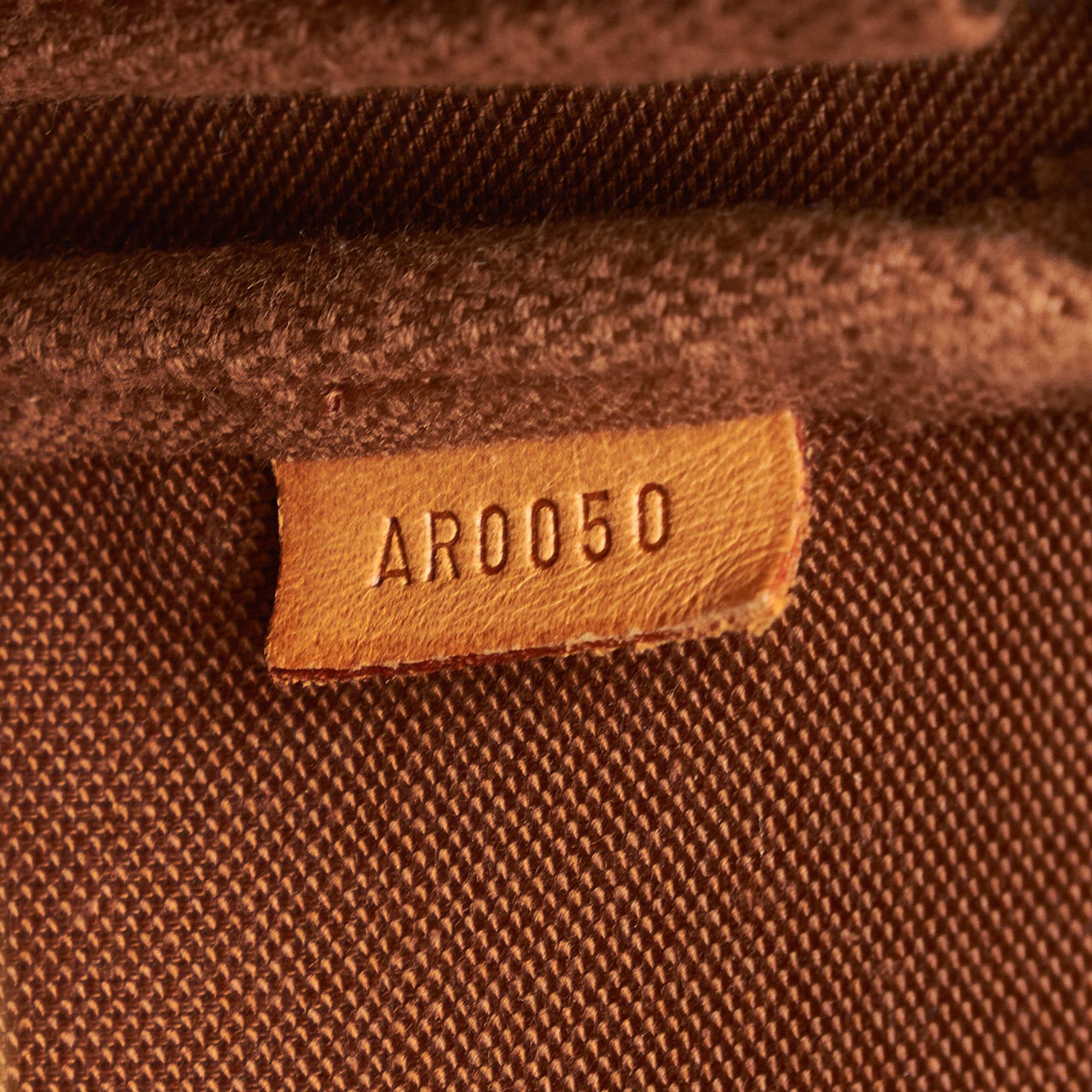 Louis Vuitton Monogram Pochette Accessoires (SHG-jfcCC9)