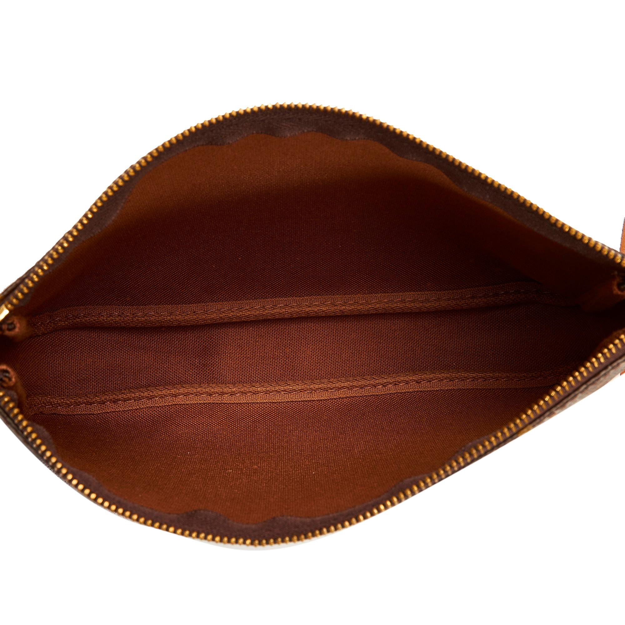 Louis Vuitton Monogram Pochette Accessoires (SHG-mrBdnh)