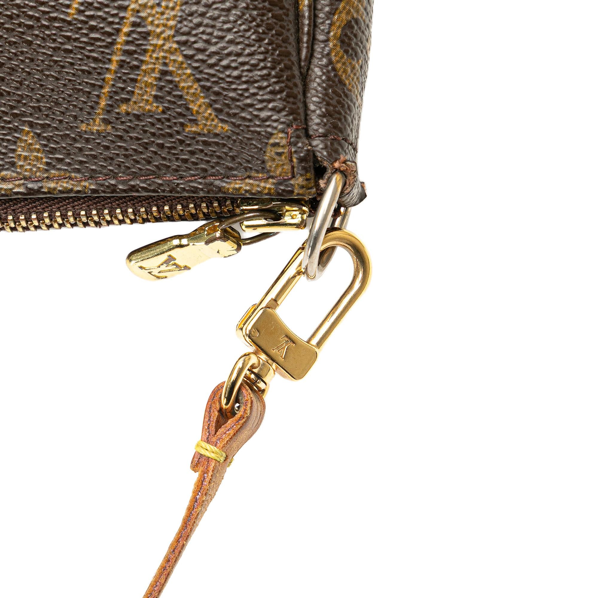 Louis Vuitton Monogram Pochette Accessoires