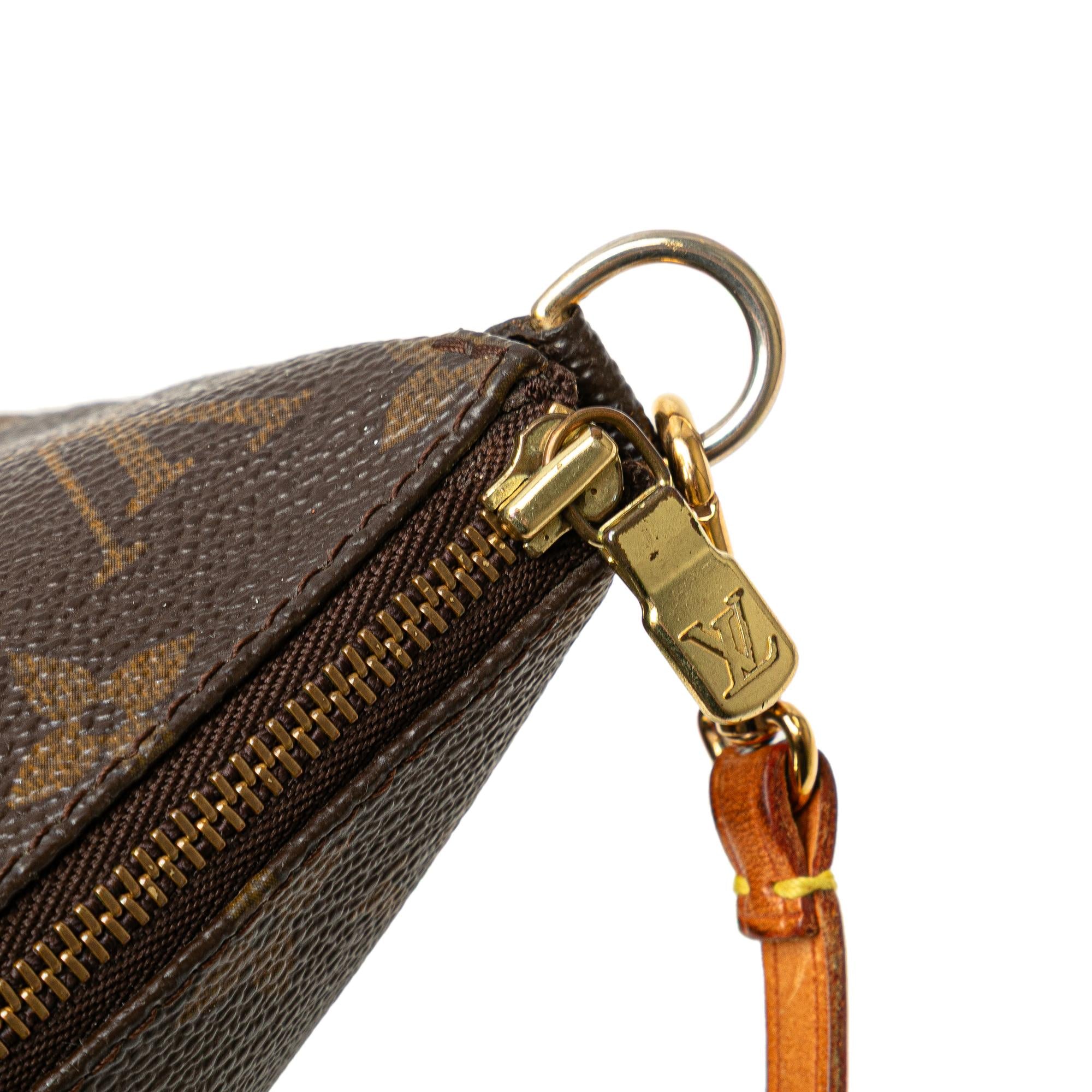 Louis Vuitton Monogram Pochette Accessoires