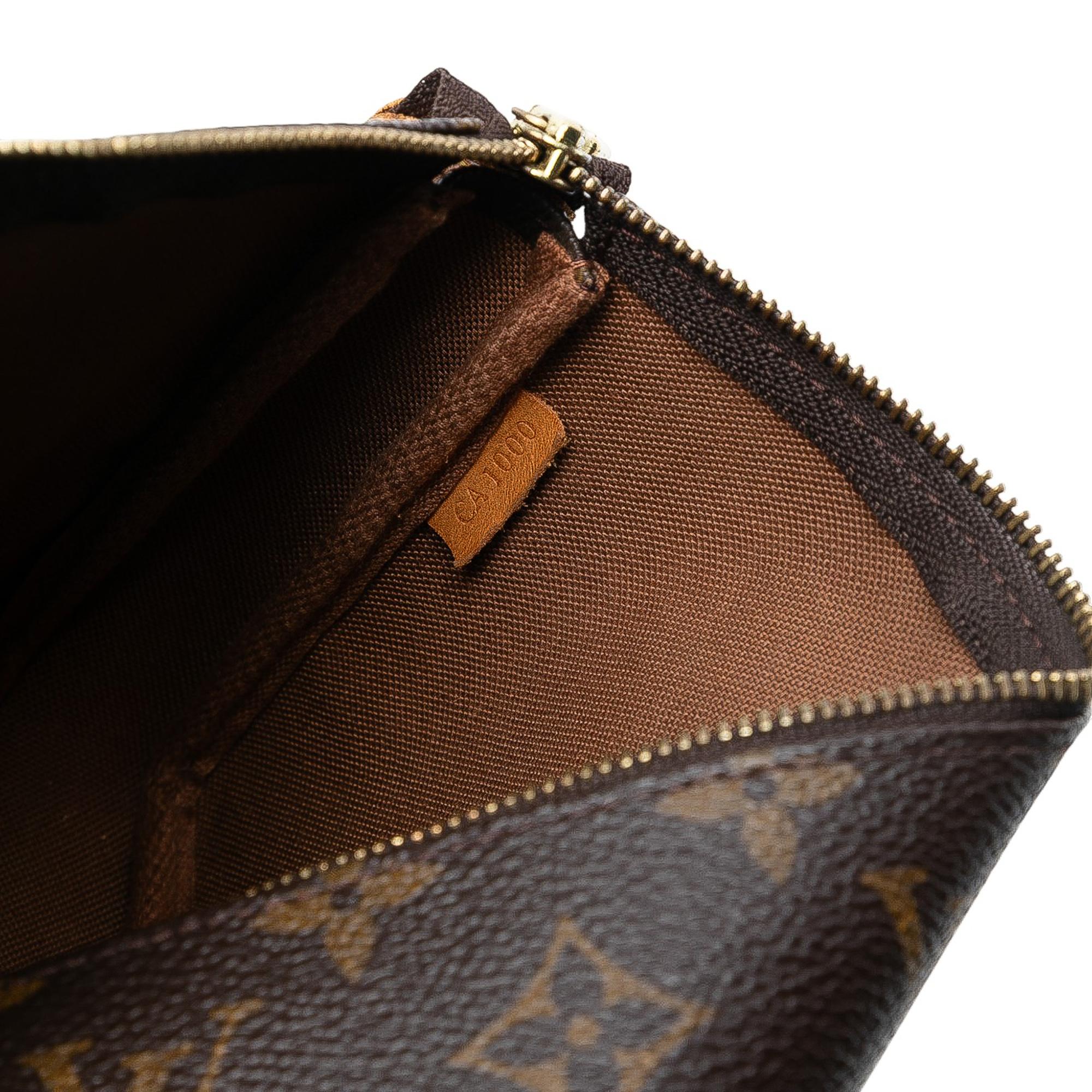 Louis Vuitton Monogram Pochette Accessoires