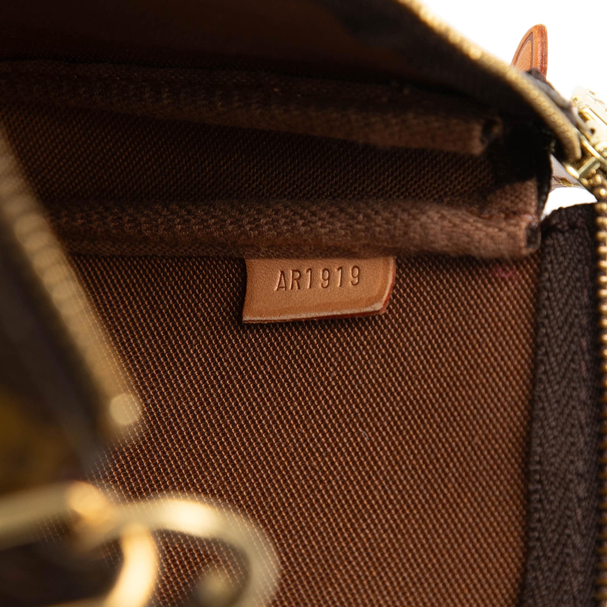 Louis Vuitton Monogram Pochette Accessoires