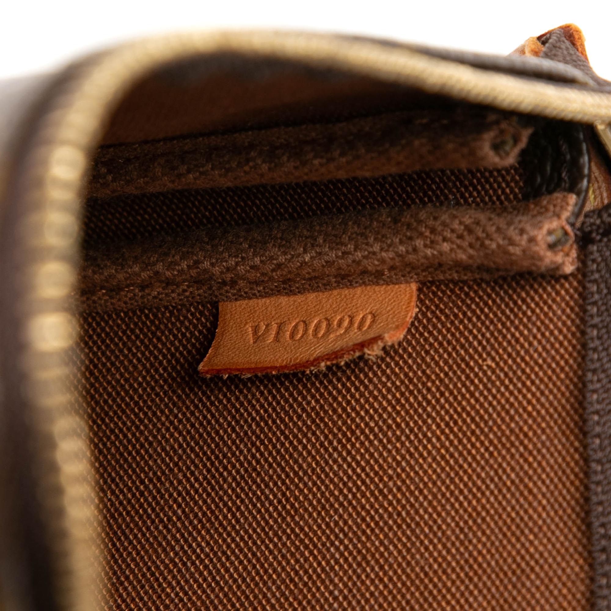 Louis Vuitton Monogram Pochette Accessoires