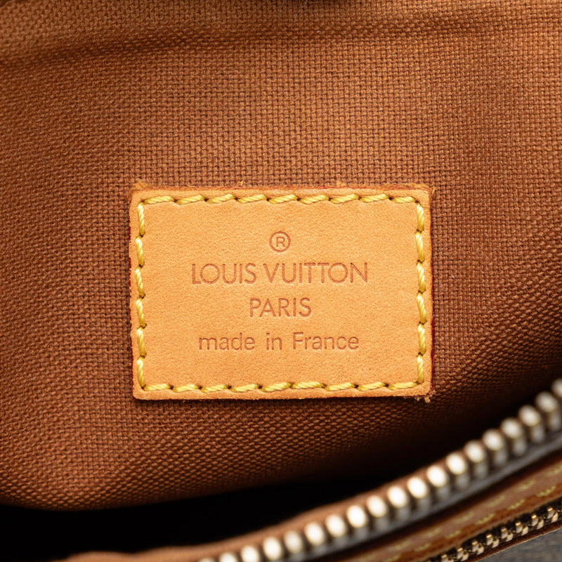 Louis Vuitton Monogram Pochette Bosphore (SHG-gsLodP)