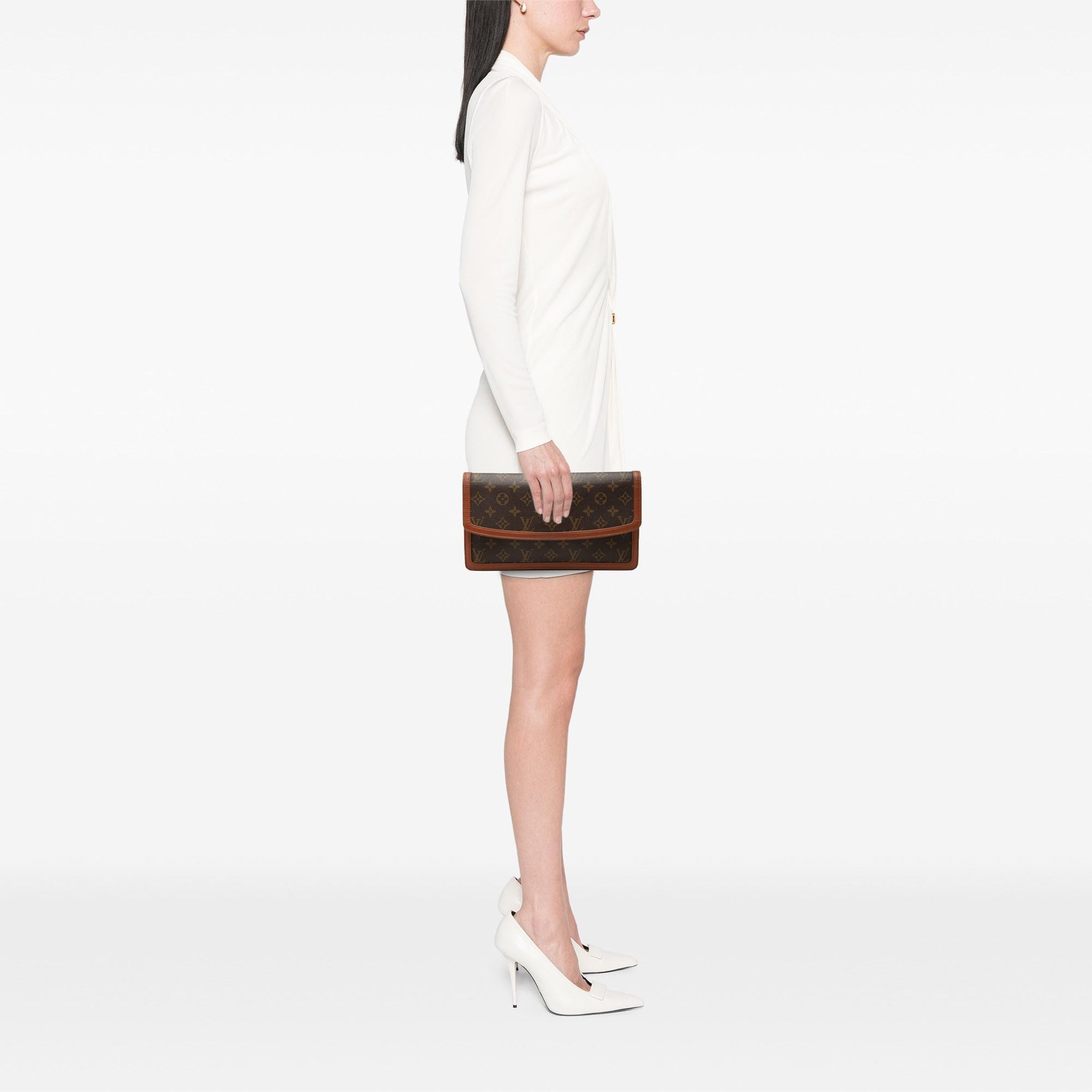 Louis Vuitton Monogram Pochette Dame GM