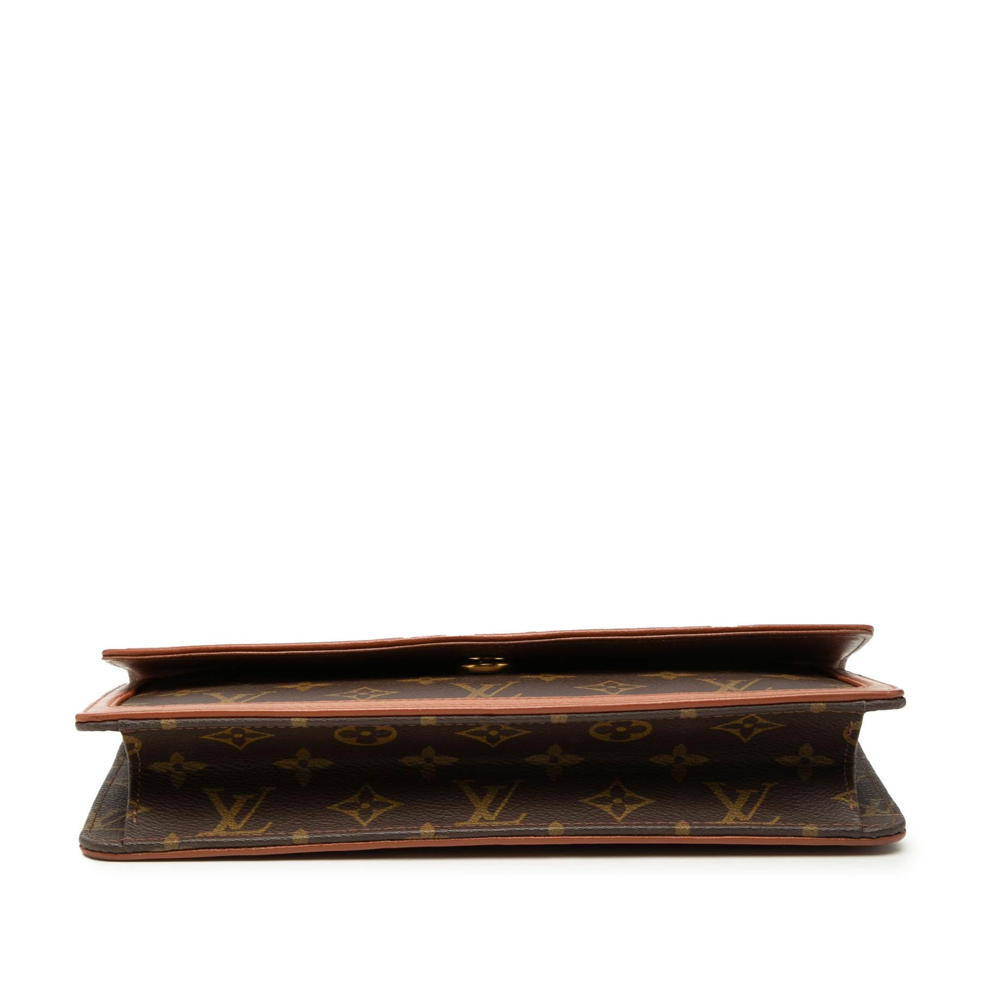 Louis Vuitton Monogram Pochette Dame PM