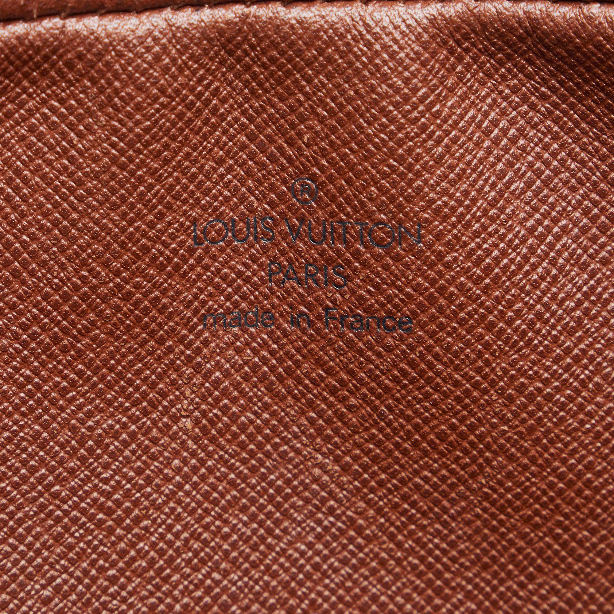 Louis Vuitton Monogram Pochette Marly Bandouliere (SHG-aZRvbS)